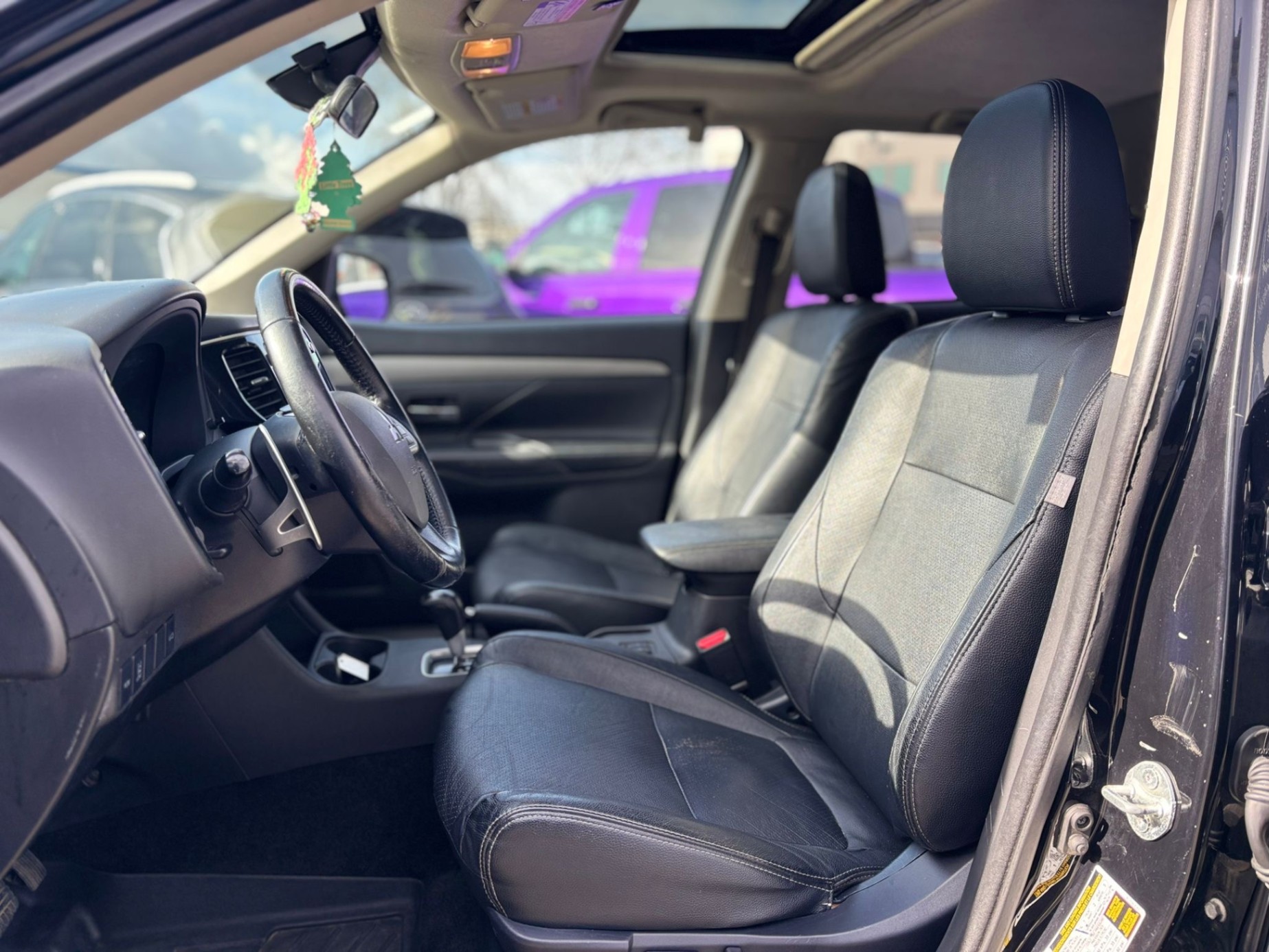 /canwestautoinc/2014-Mitsubishi-Outlander-45663899495899507.jpg