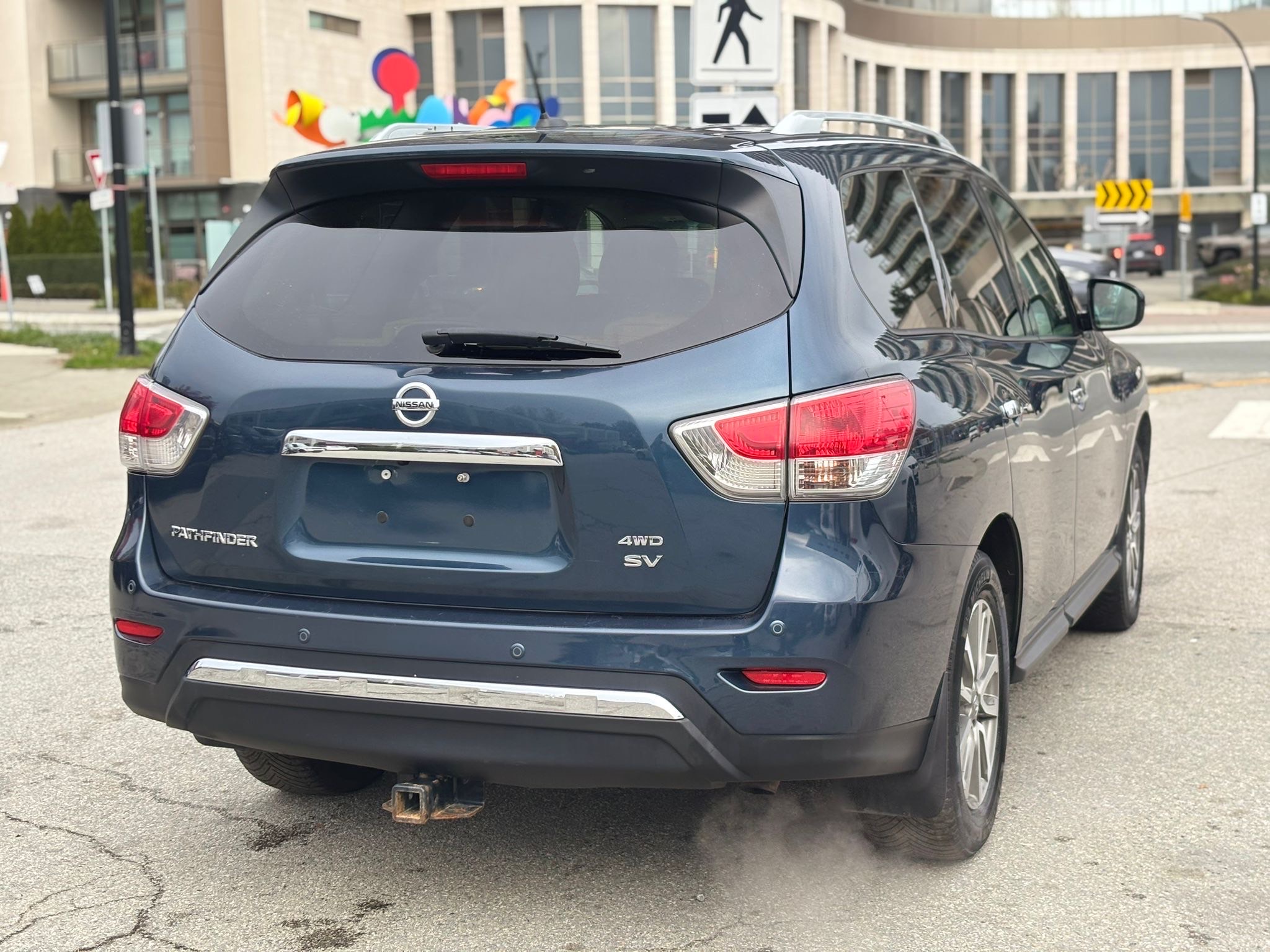 /canwestautoinc/2014-Nissan-Pathfinder-12219557087889377.jpg