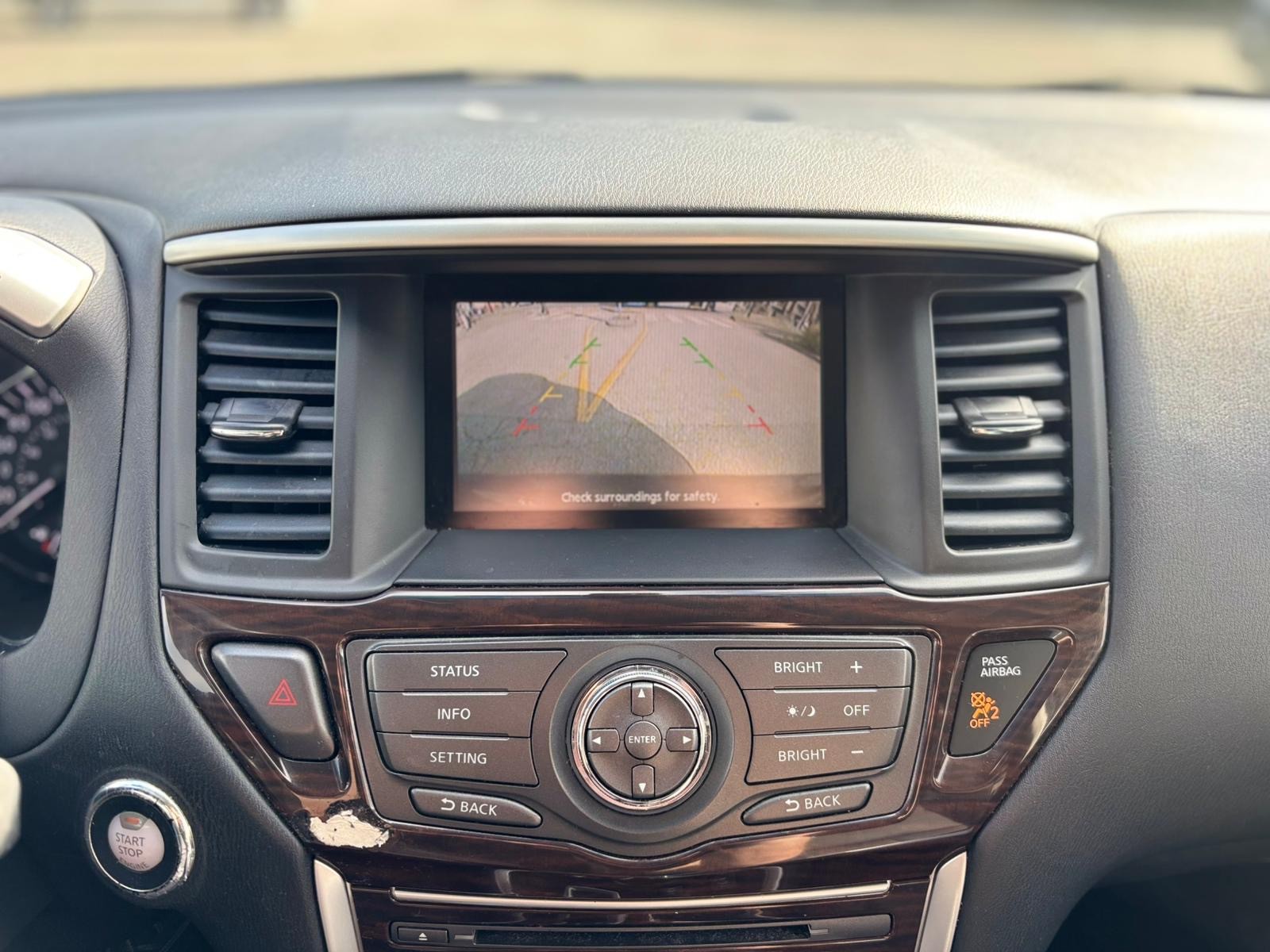 /canwestautoinc/2014-Nissan-Pathfinder-20999139042161885.jpg