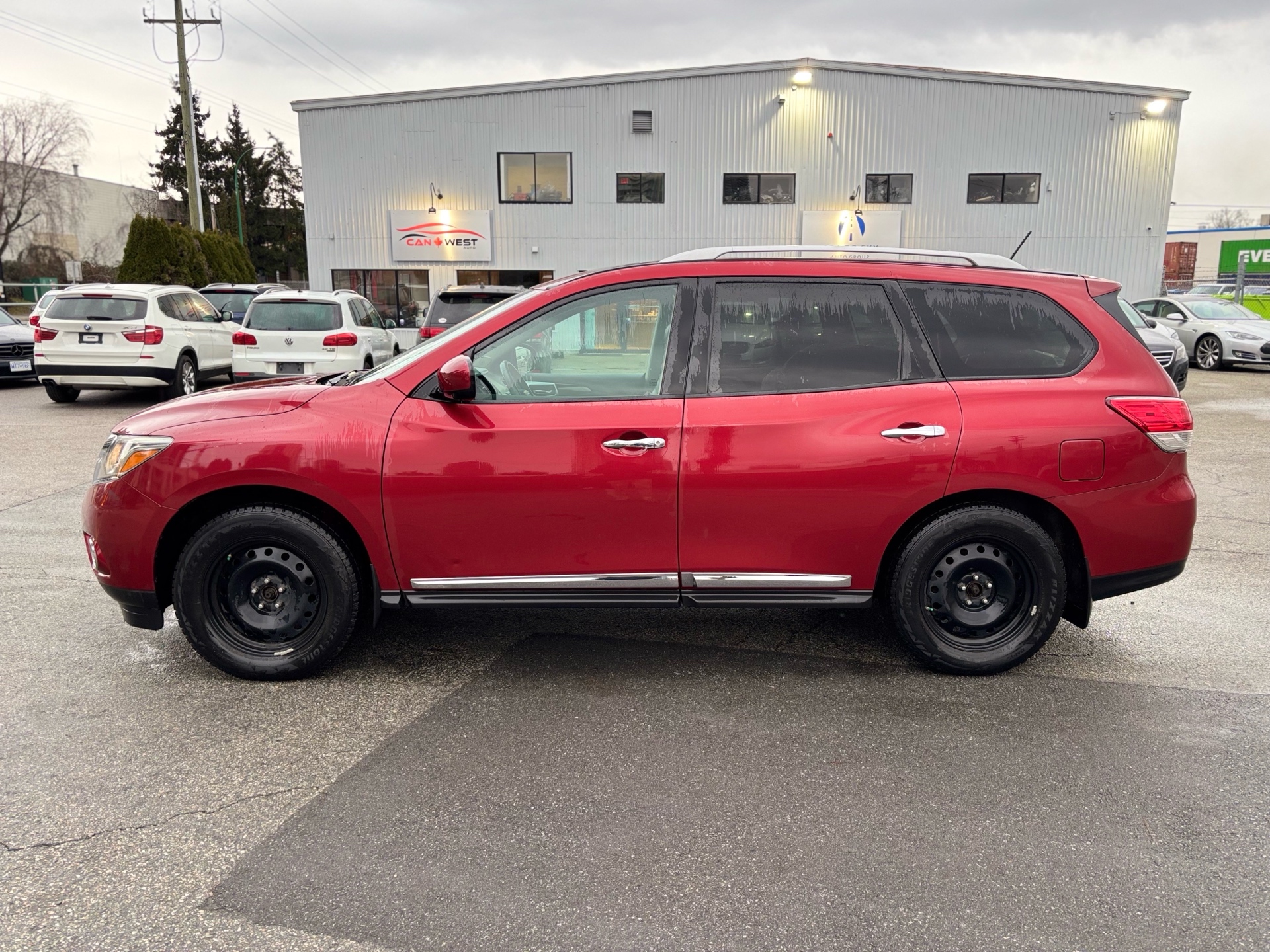 /canwestautoinc/2014-Nissan-Pathfinder-5583648536632557.jpg
