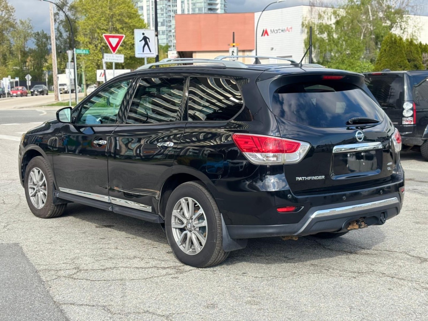 /canwestautoinc/2014-Nissan-Pathfinder-6447266425167912.jpg