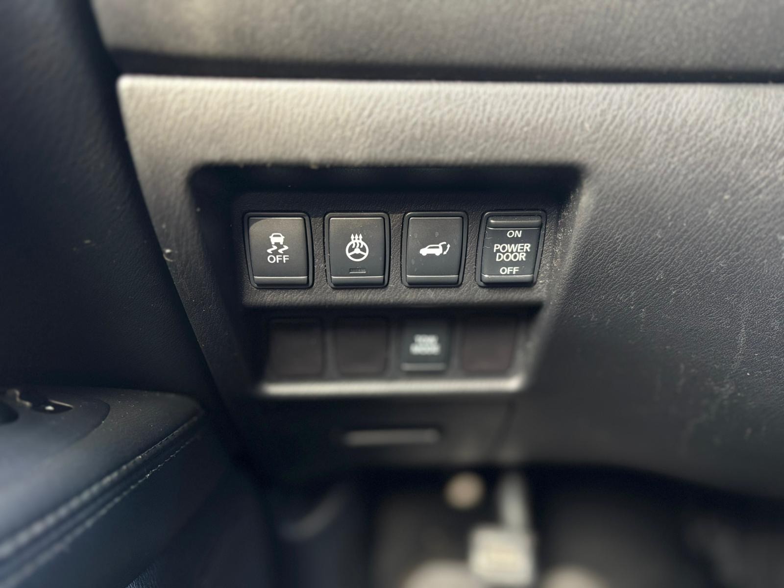 /canwestautoinc/2014-Nissan-Pathfinder-7627808584693629.jpg