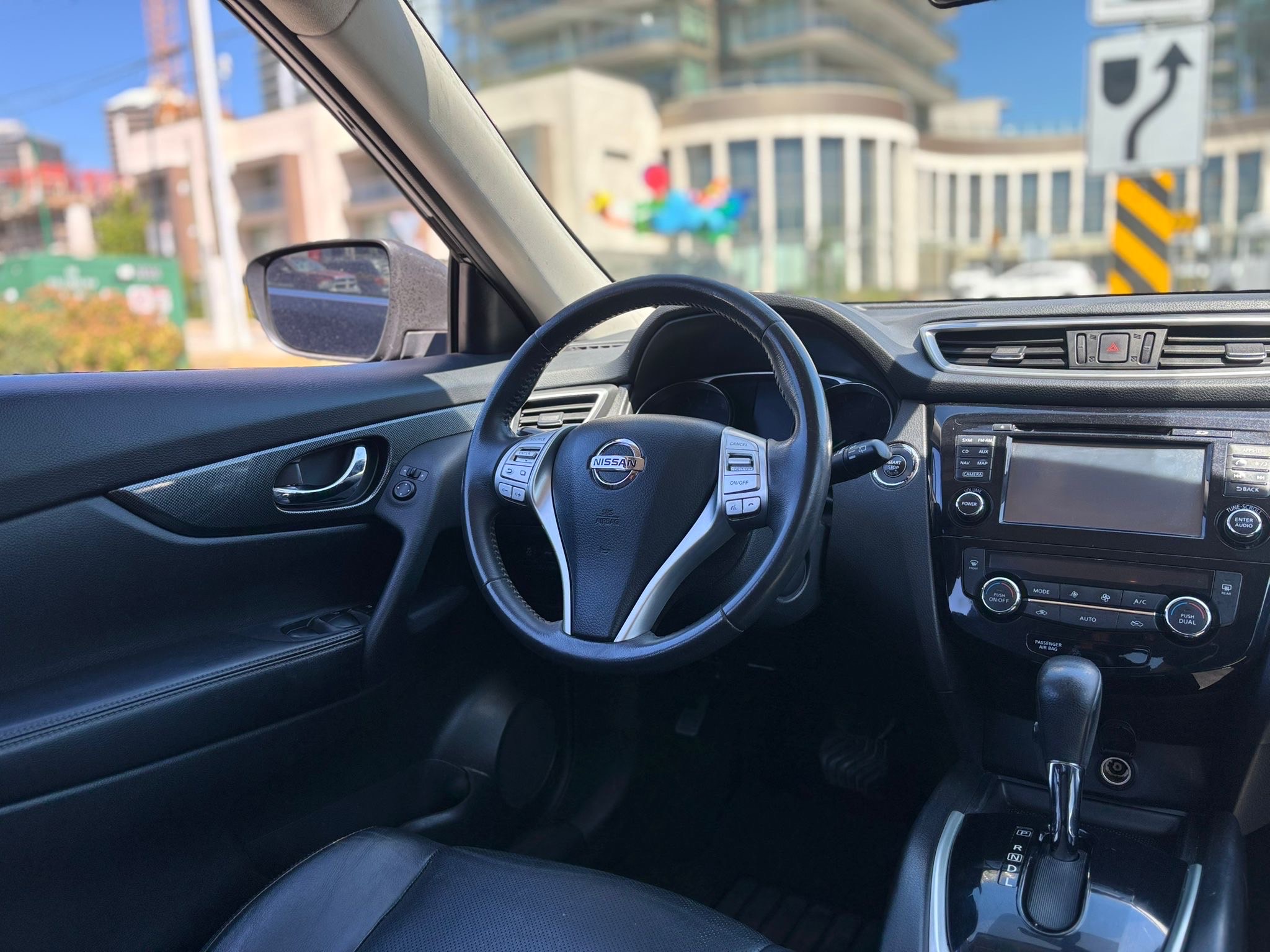 /canwestautoinc/2014-Nissan-Rogue-10581000245782413.jpg