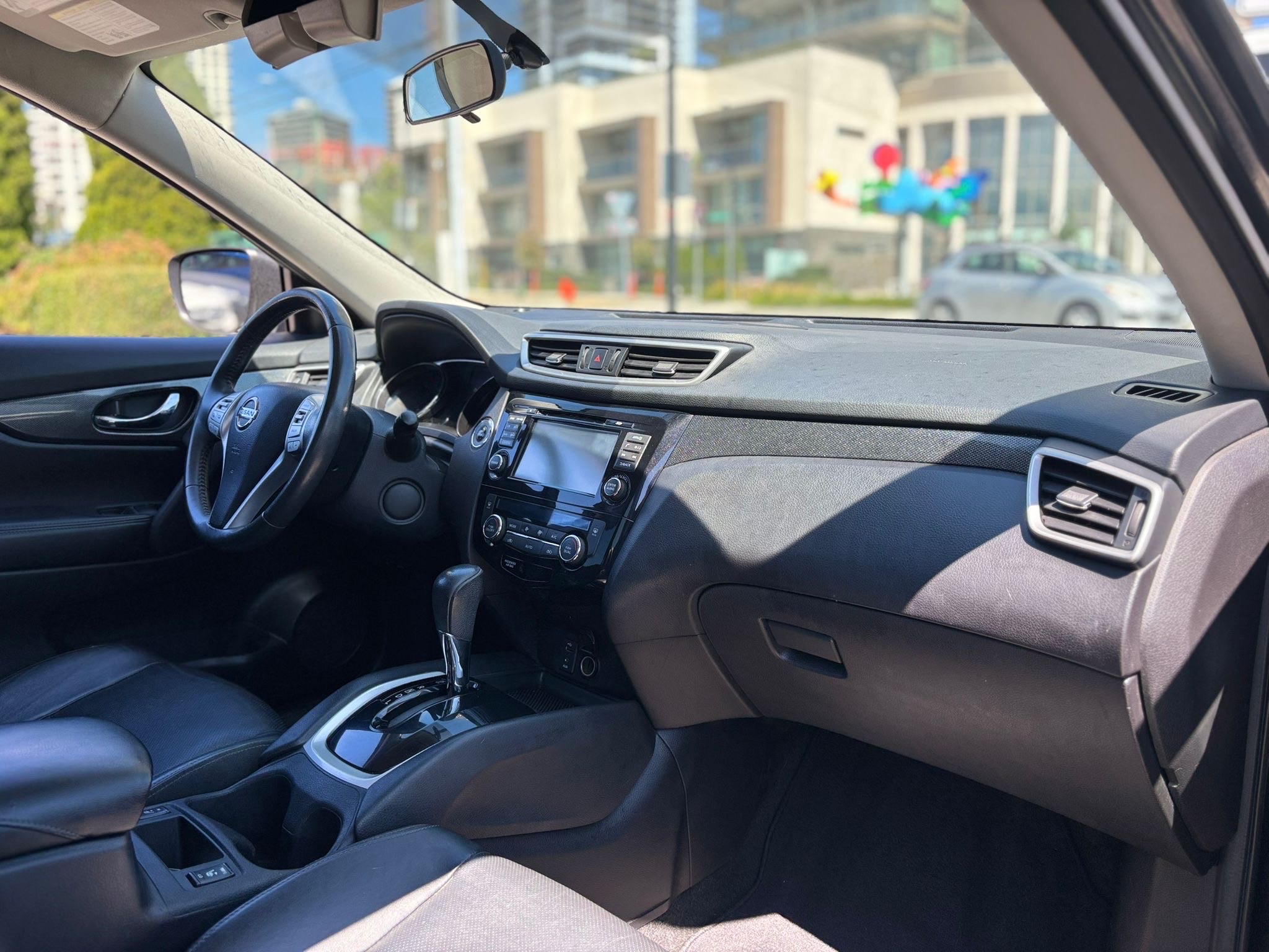 /canwestautoinc/2014-Nissan-Rogue-2445341484608634.jpg