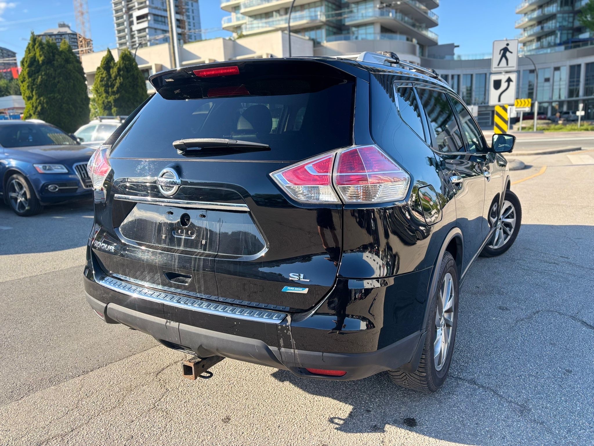 /canwestautoinc/2014-Nissan-Rogue-3449562751345827.jpg