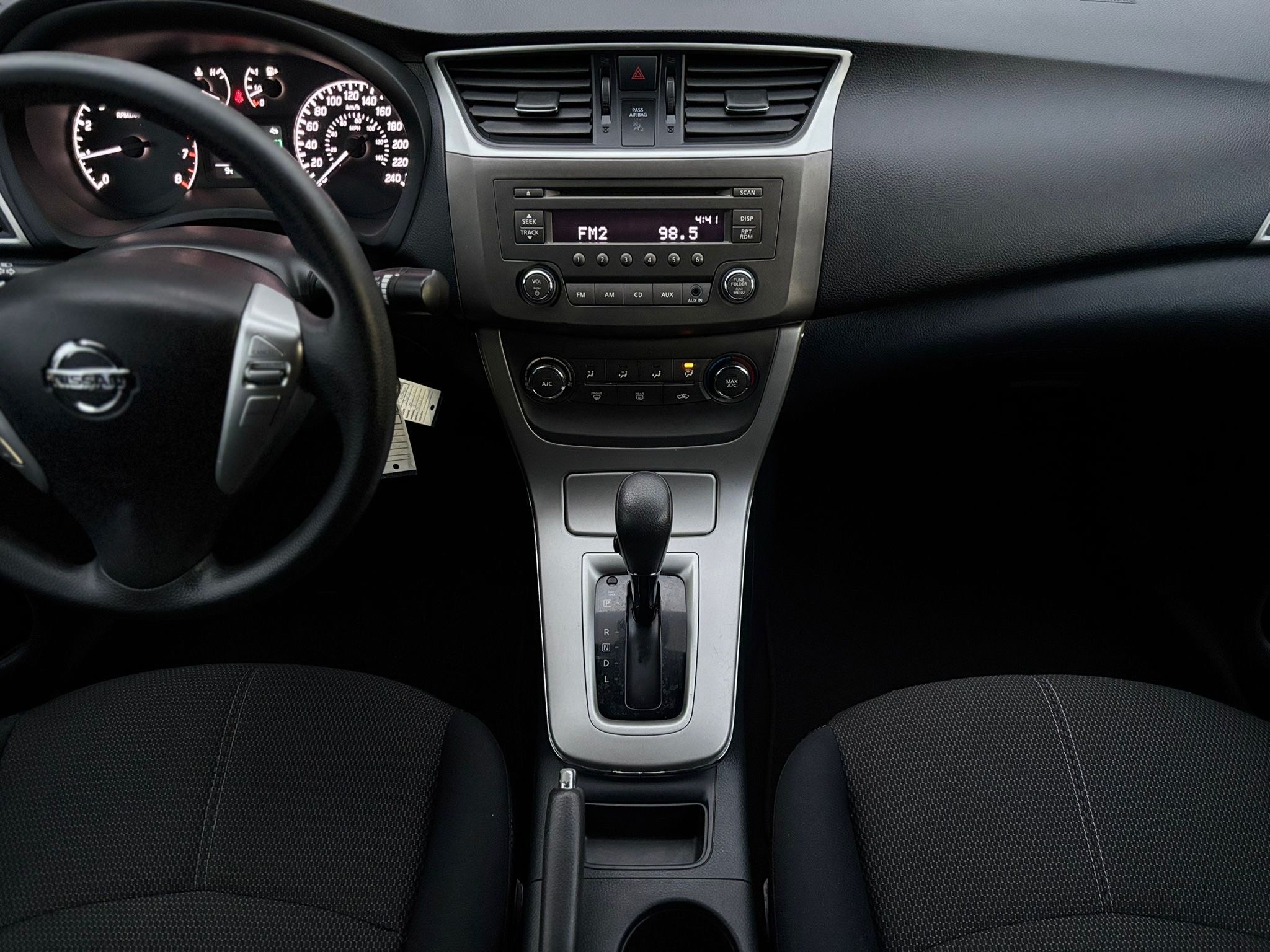 /canwestautoinc/2014-Nissan-Sentra-16883194877074725.jpg