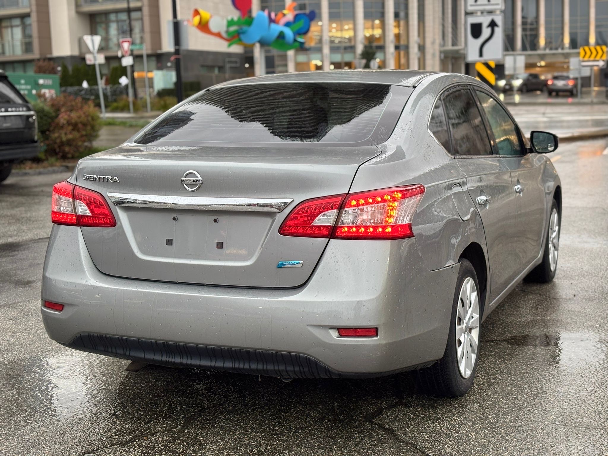 /canwestautoinc/2014-Nissan-Sentra-28616348345087106.jpg
