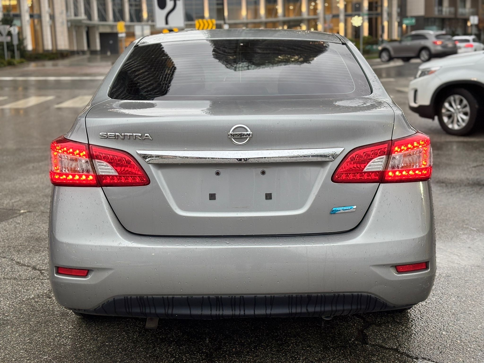 /canwestautoinc/2014-Nissan-Sentra-5479152540217094.jpg