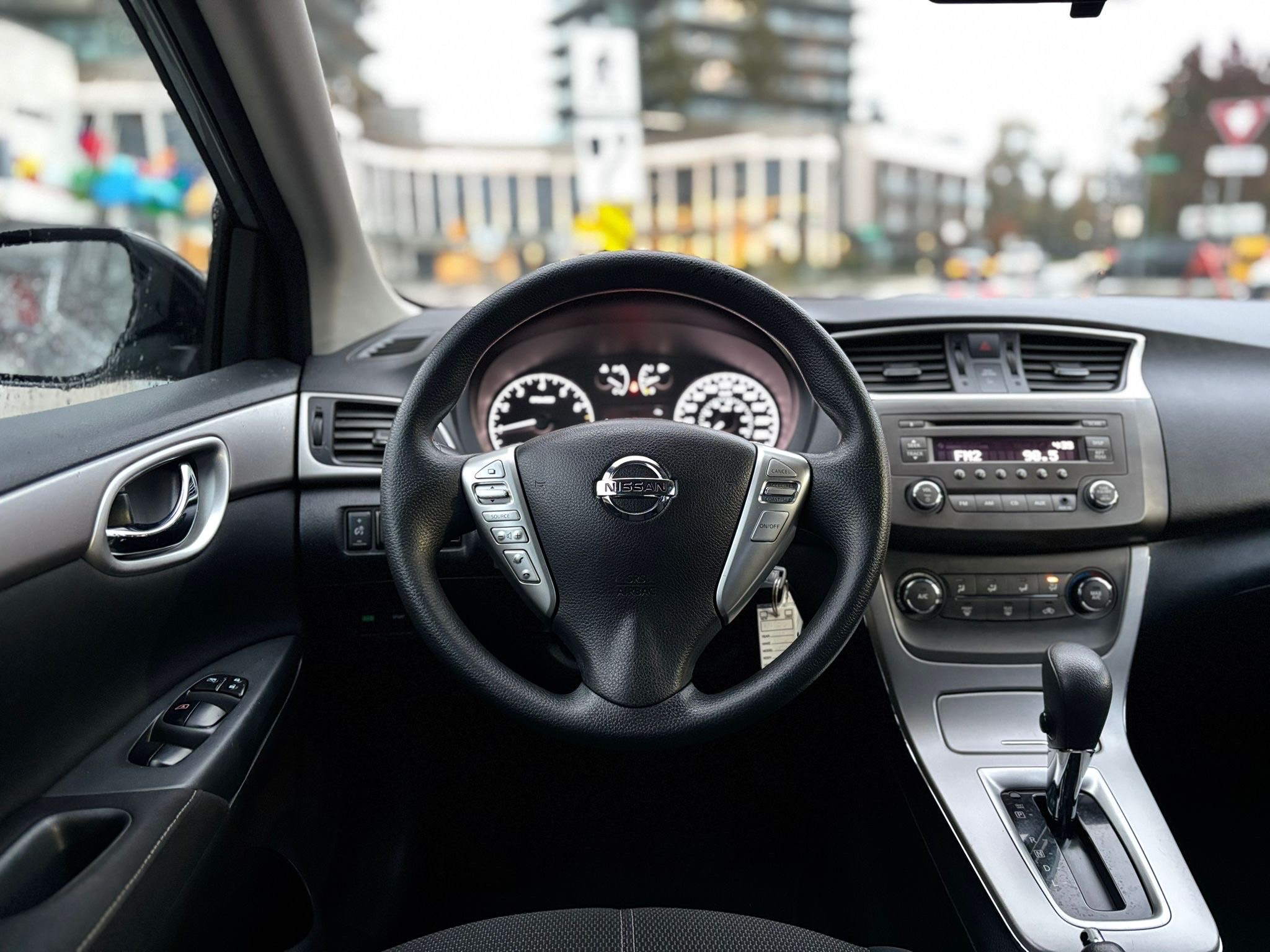 /canwestautoinc/2014-Nissan-Sentra-709901561698048.jpg