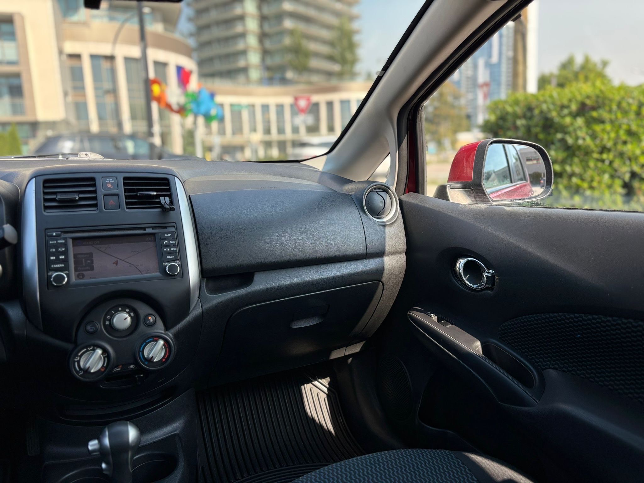 /canwestautoinc/2014-Nissan-VersaNote-8234945551813839.jpg