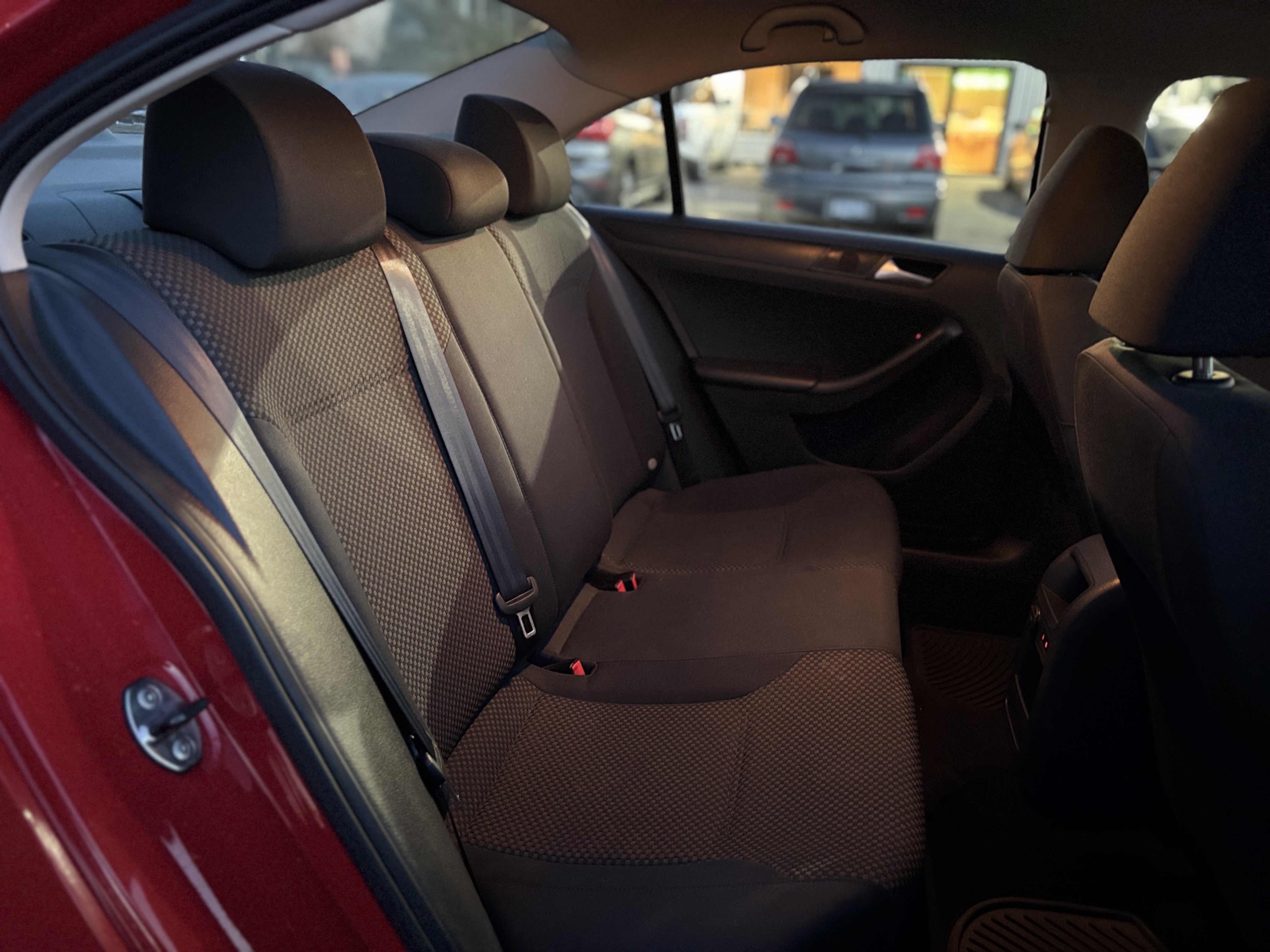 /canwestautoinc/2014-Volkswagen-Jetta-7030502833782335.jpg