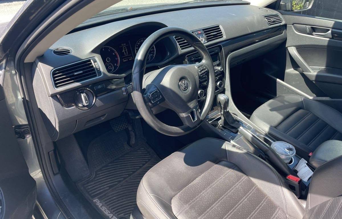 /canwestautoinc/2014-Volkswagen-Passat-7635561013978482.jpg