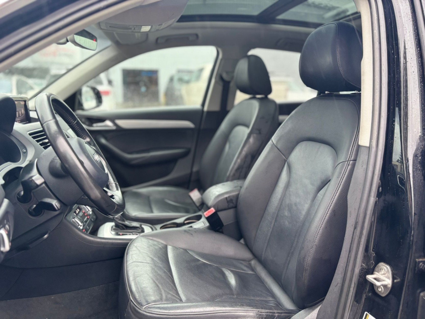 /canwestautoinc/2015-Audi-Q3-5338043111676096.jpg