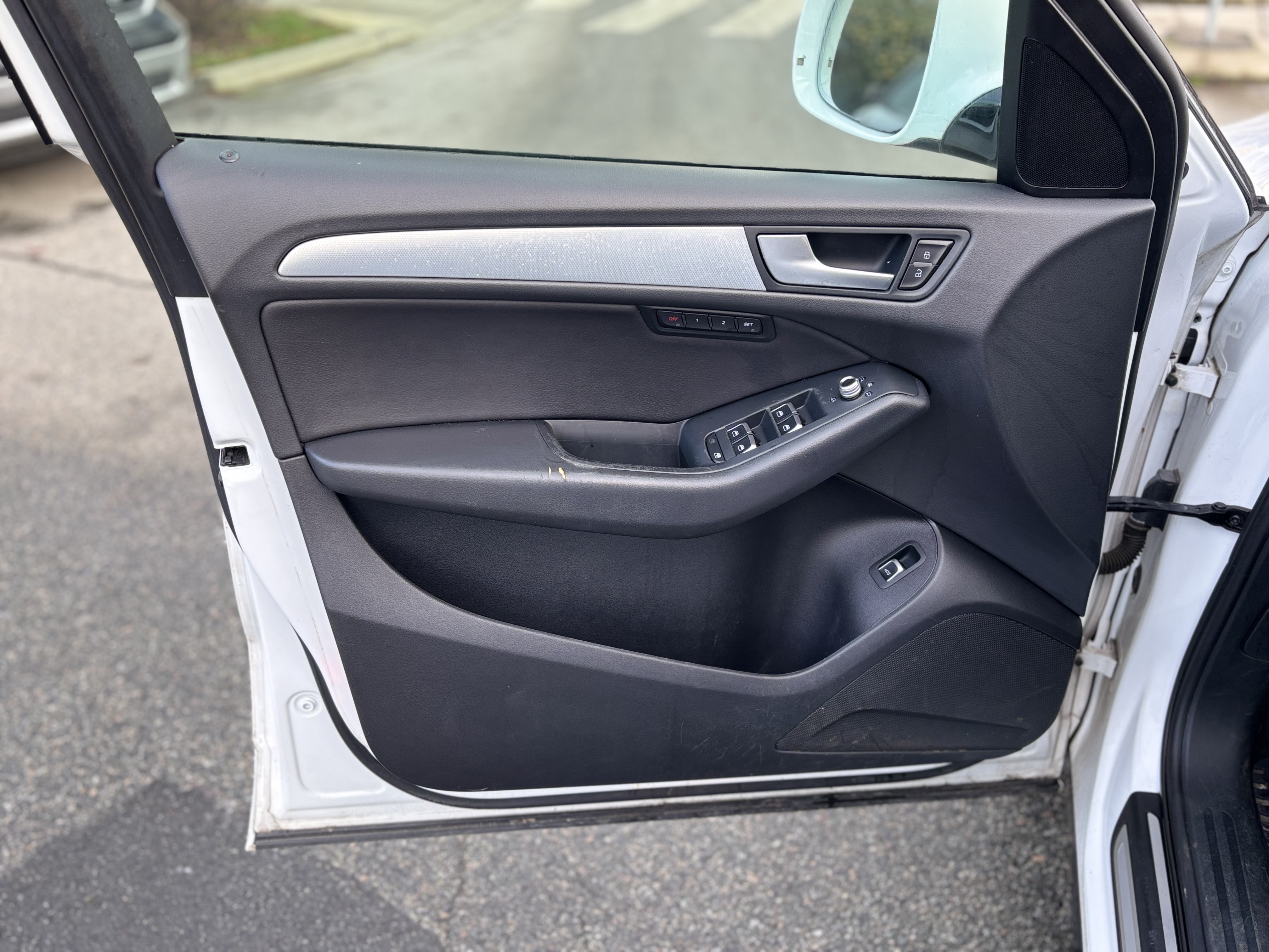 /canwestautoinc/2015-Audi-Q5-36126943120571453.jpg