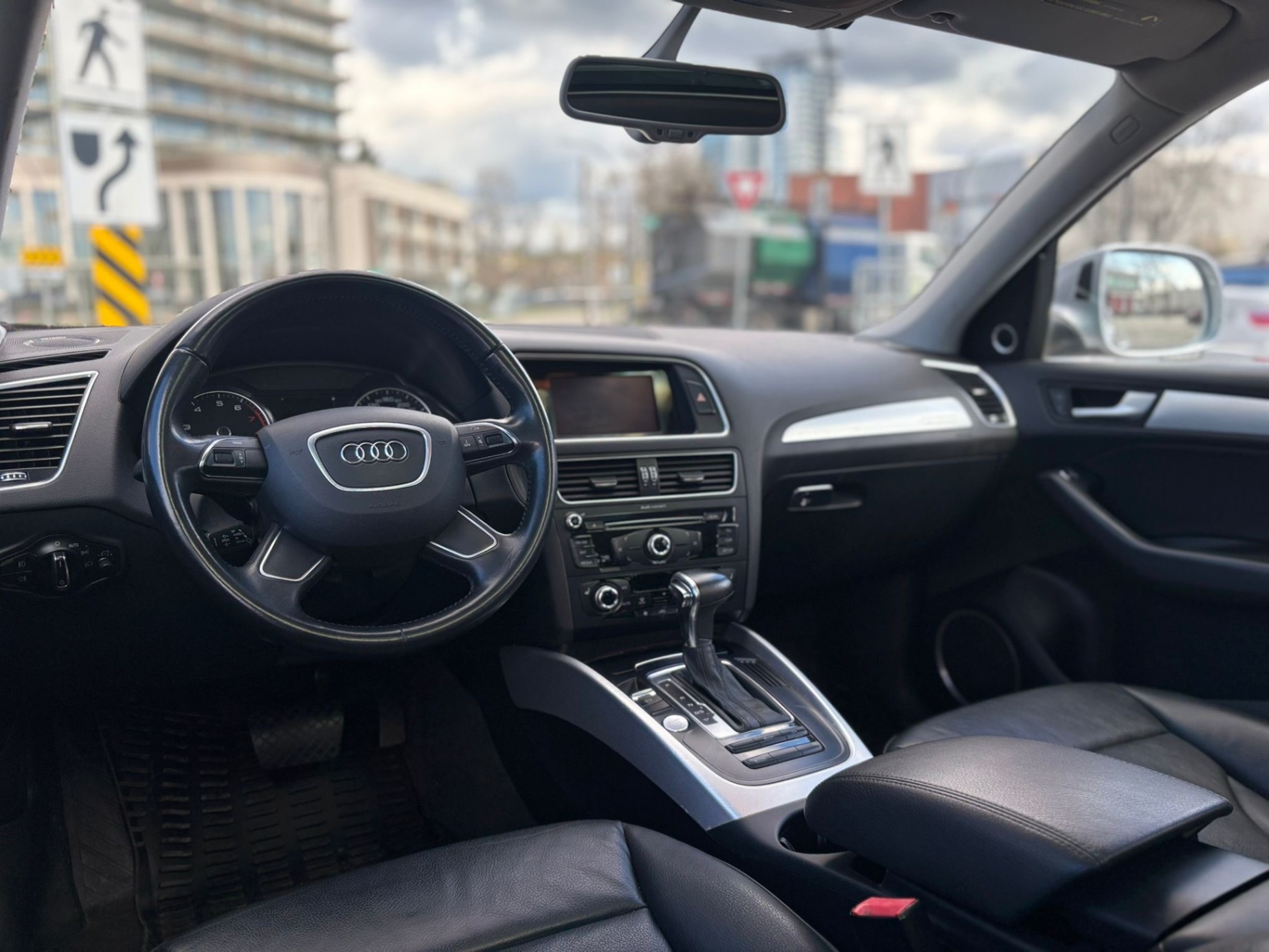 /canwestautoinc/2015-Audi-Q5-46985099161372457.jpg