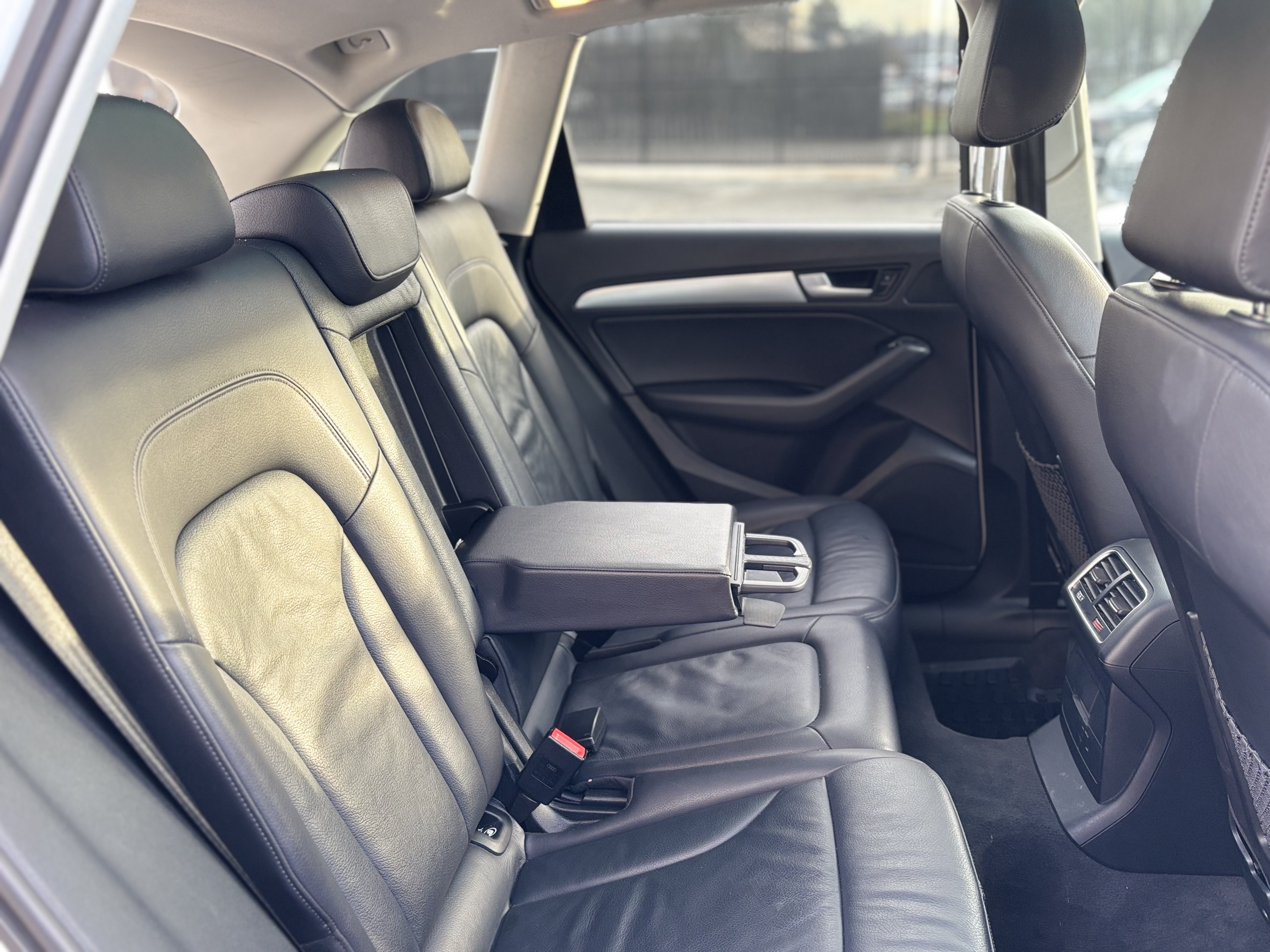 /canwestautoinc/2015-Audi-Q5-9698036188132613.jpg