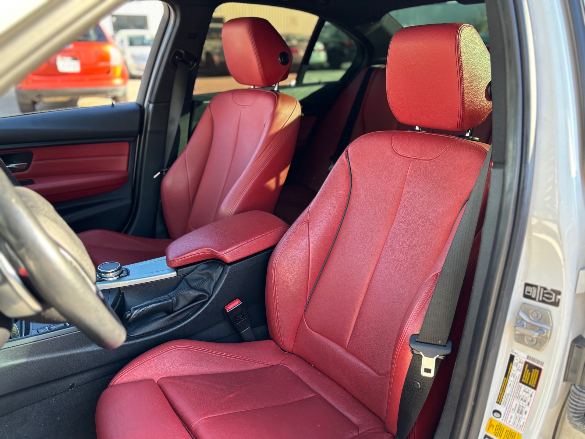 /canwestautoinc/2015-BMW-3Series-26046478359310665.jpg