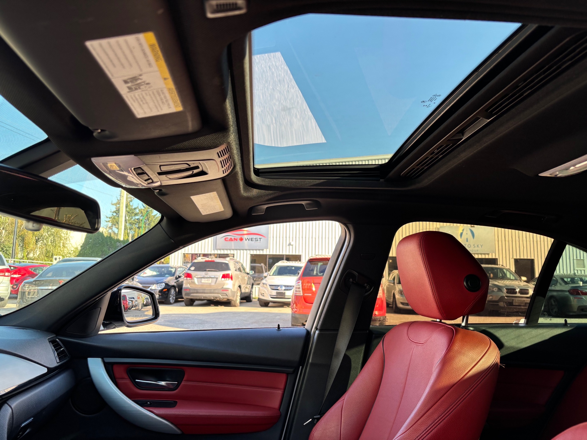 /canwestautoinc/2015-BMW-3Series-45856886159041177.jpg