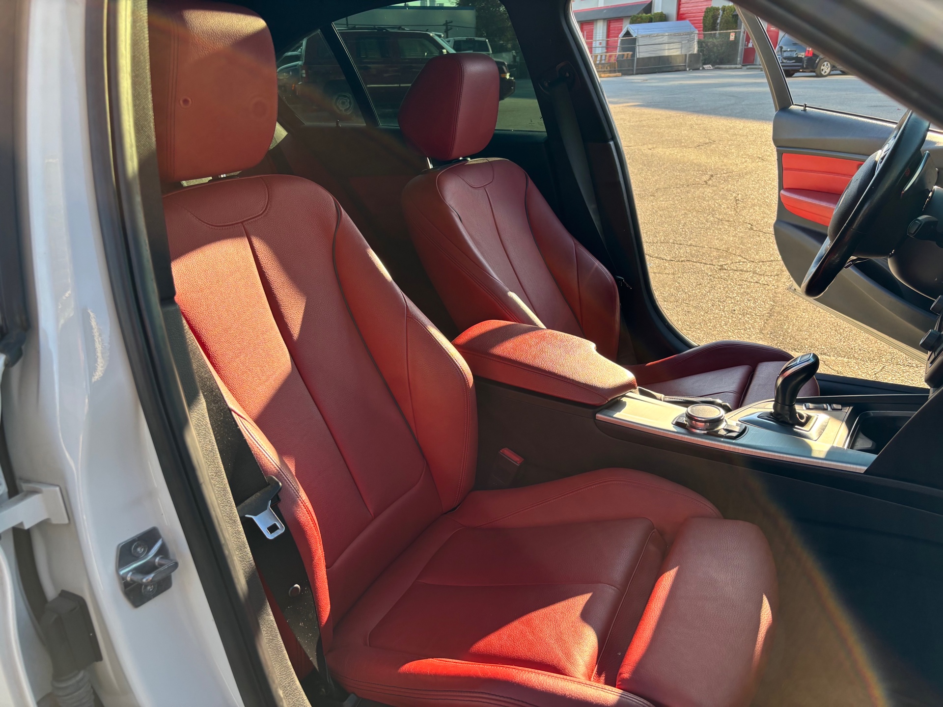 /canwestautoinc/2015-BMW-3Series-878349316111823.jpg