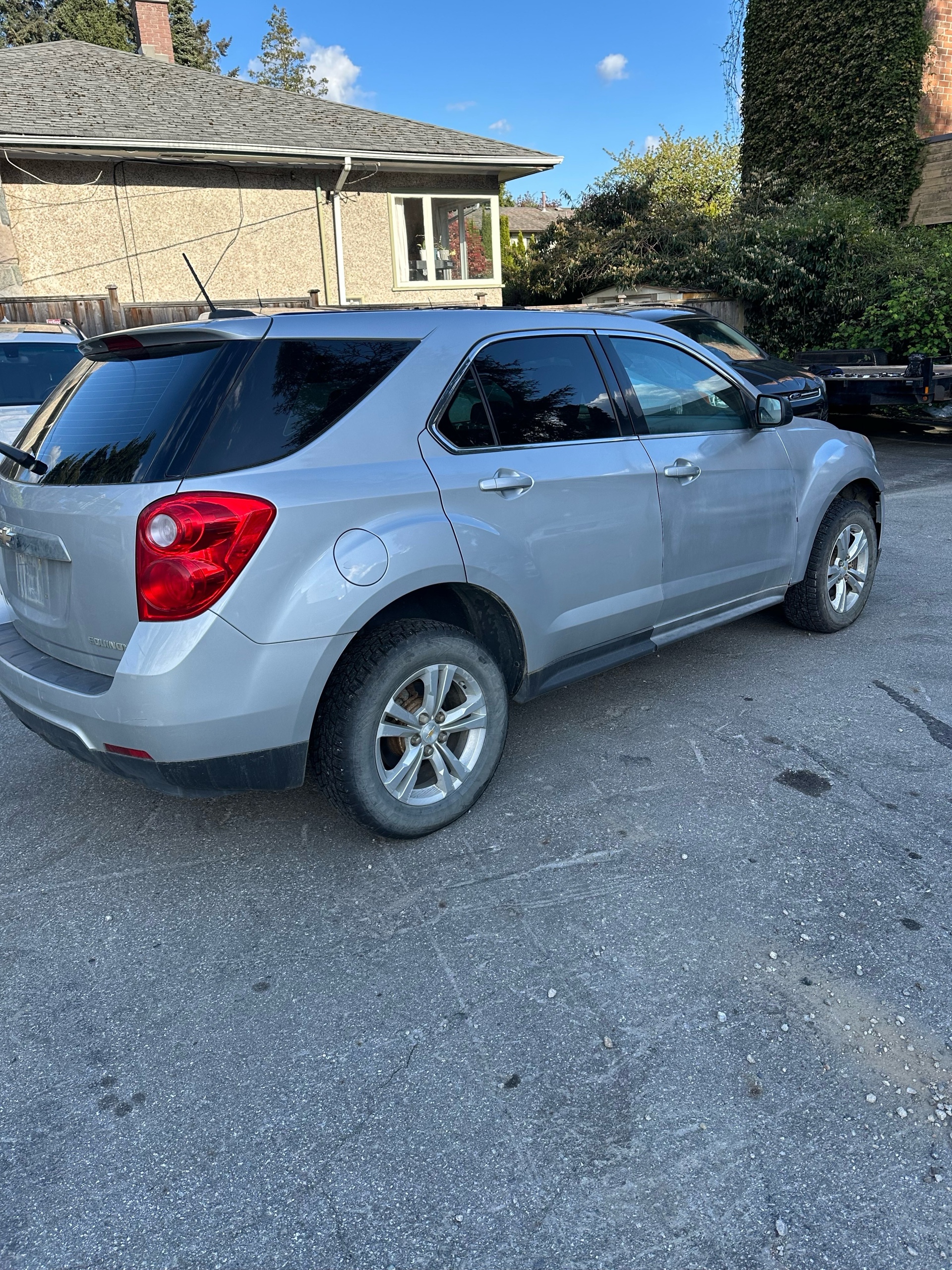 /canwestautoinc/2015-Chevrolet-Equinox-3976704936972648.jpg