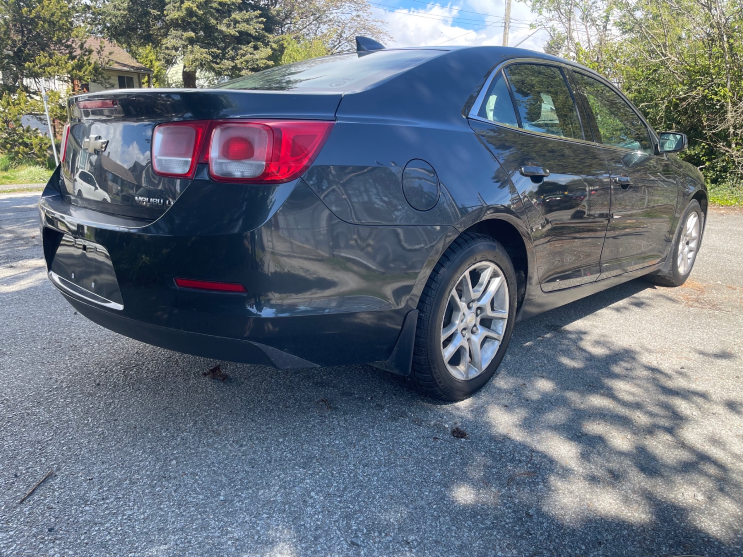 /canwestautoinc/2015-Chevrolet-Malibu-1731695978129959.jpg