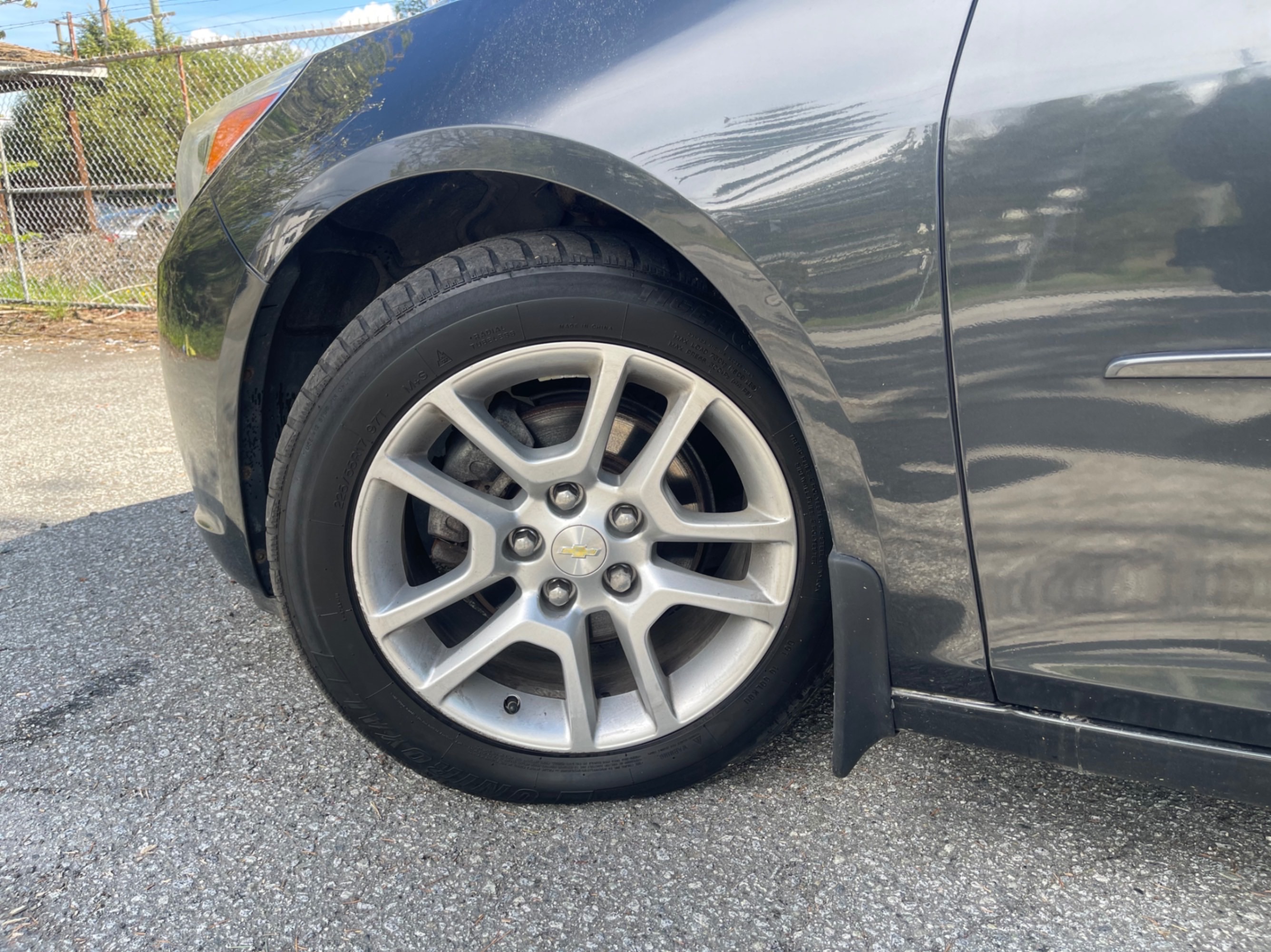 /canwestautoinc/2015-Chevrolet-Malibu-31544766957305503.jpg