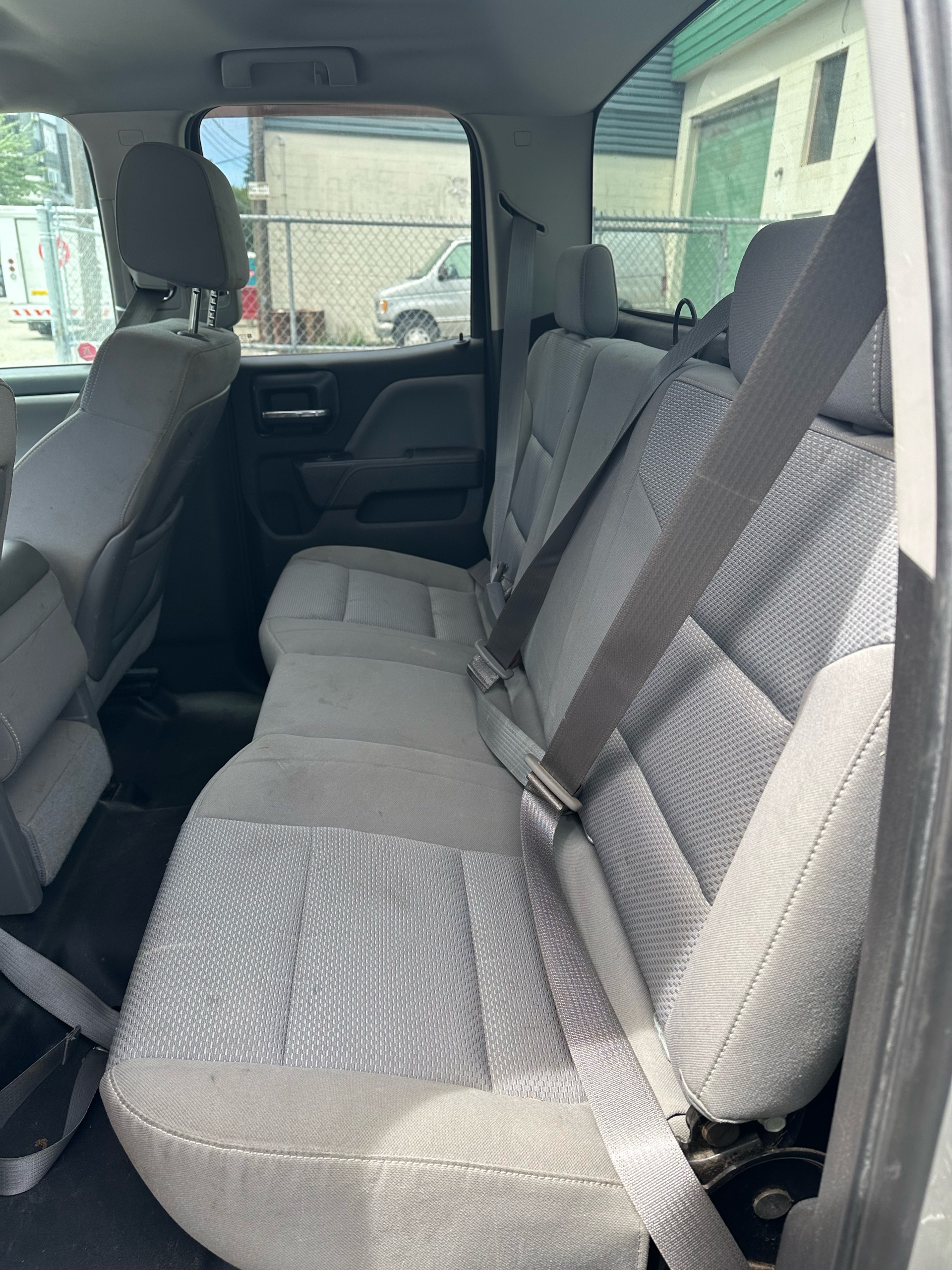 /canwestautoinc/2015-Chevrolet-Silverado1500-31272080597669105.jpg