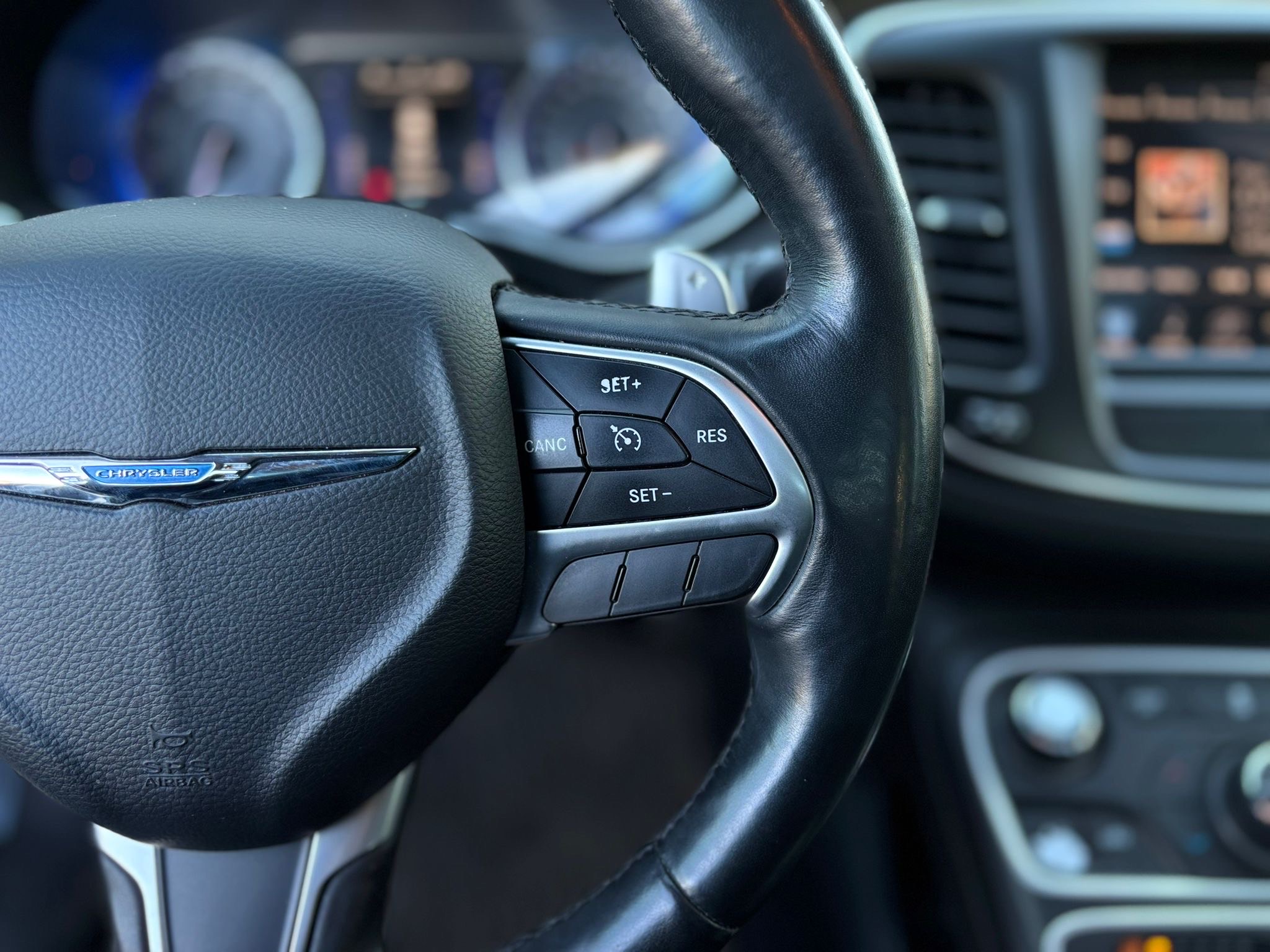 /canwestautoinc/2015-Chrysler-200-11488326625010603.jpg