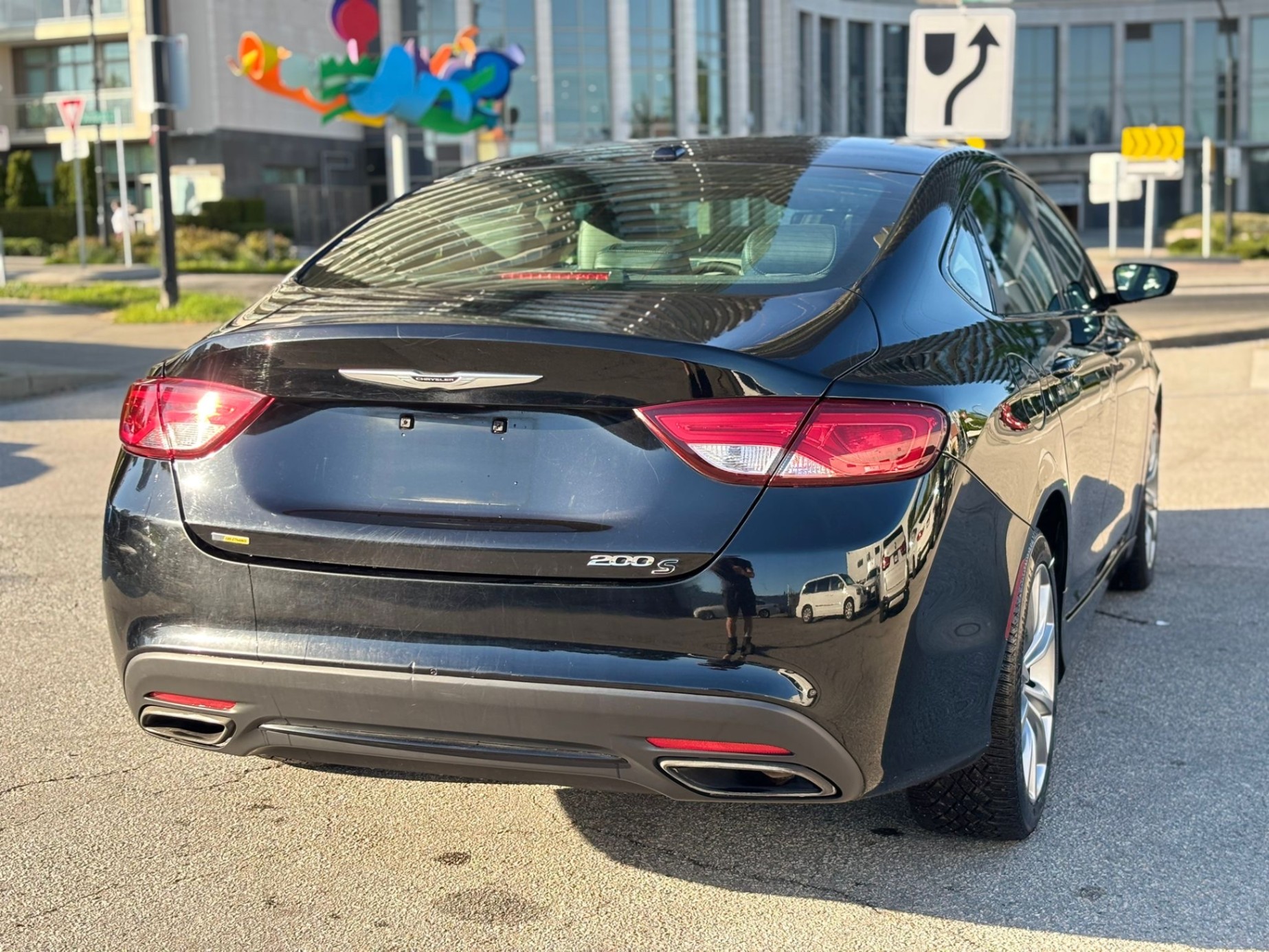 /canwestautoinc/2015-Chrysler-200-6673780013235622.jpg