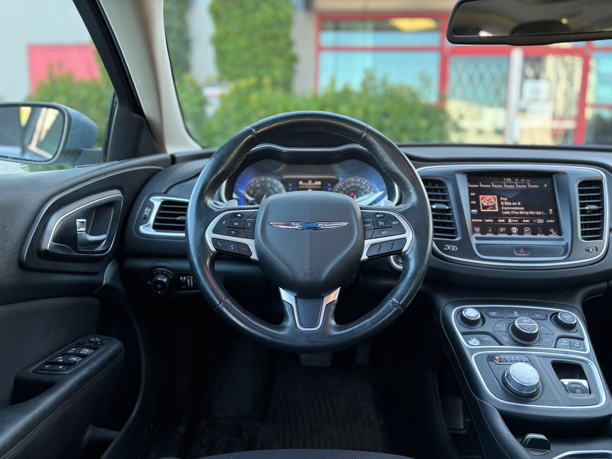 /canwestautoinc/2015-Chrysler-200-8492732783744537.jpg