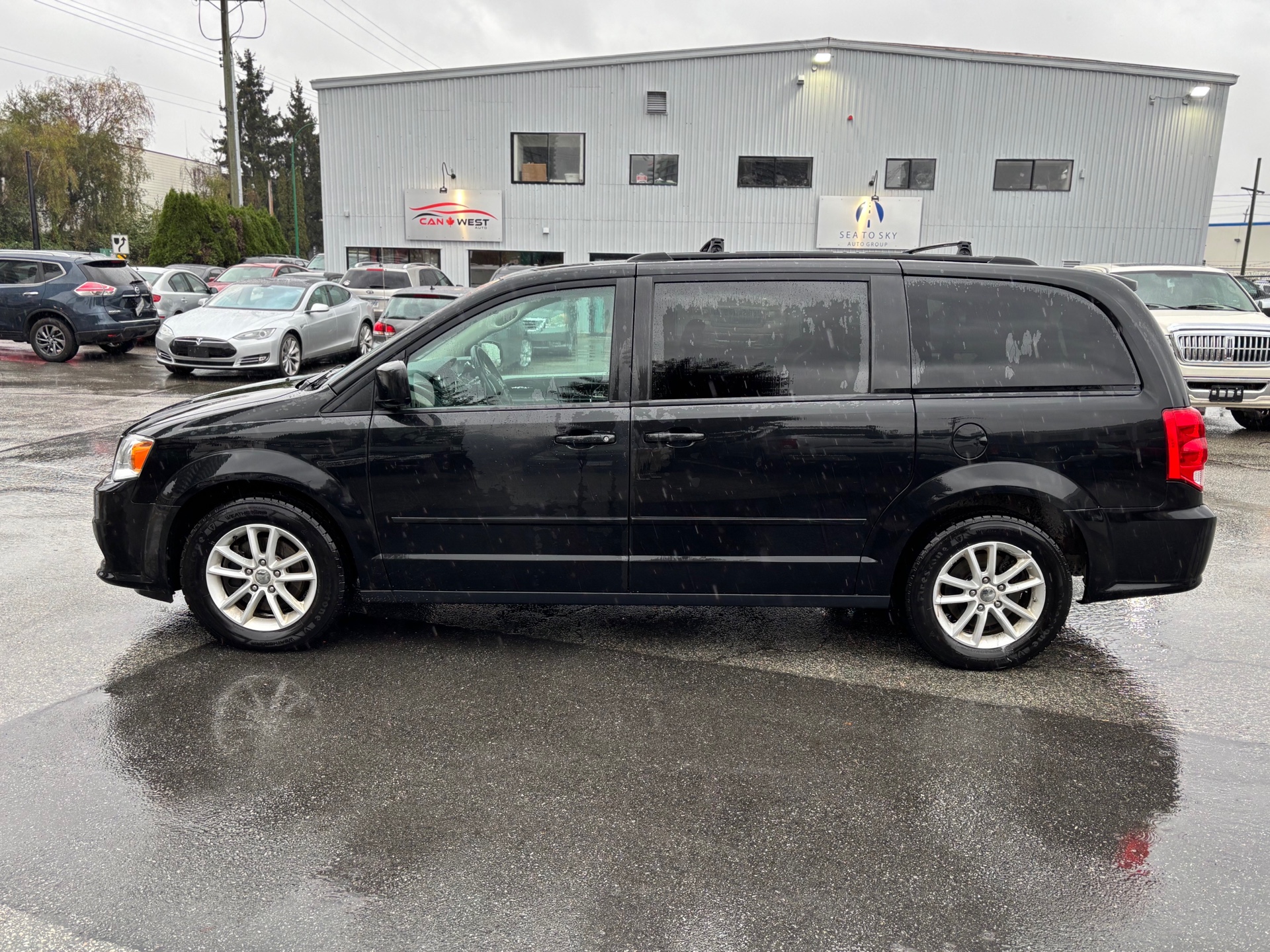 /canwestautoinc/2015-Dodge-GrandCara-10234394098626987.jpg