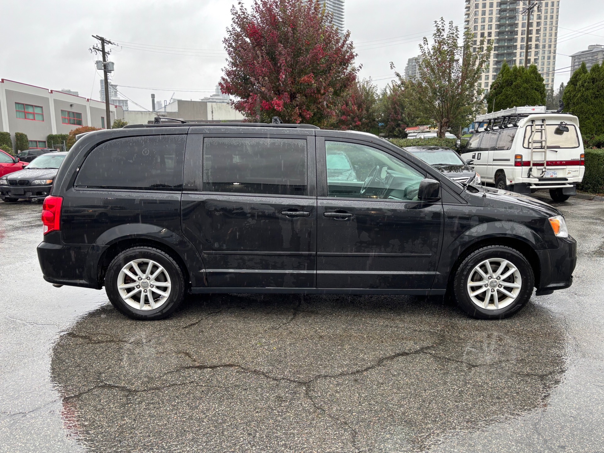 /canwestautoinc/2015-Dodge-GrandCara-3396330897451678.jpg