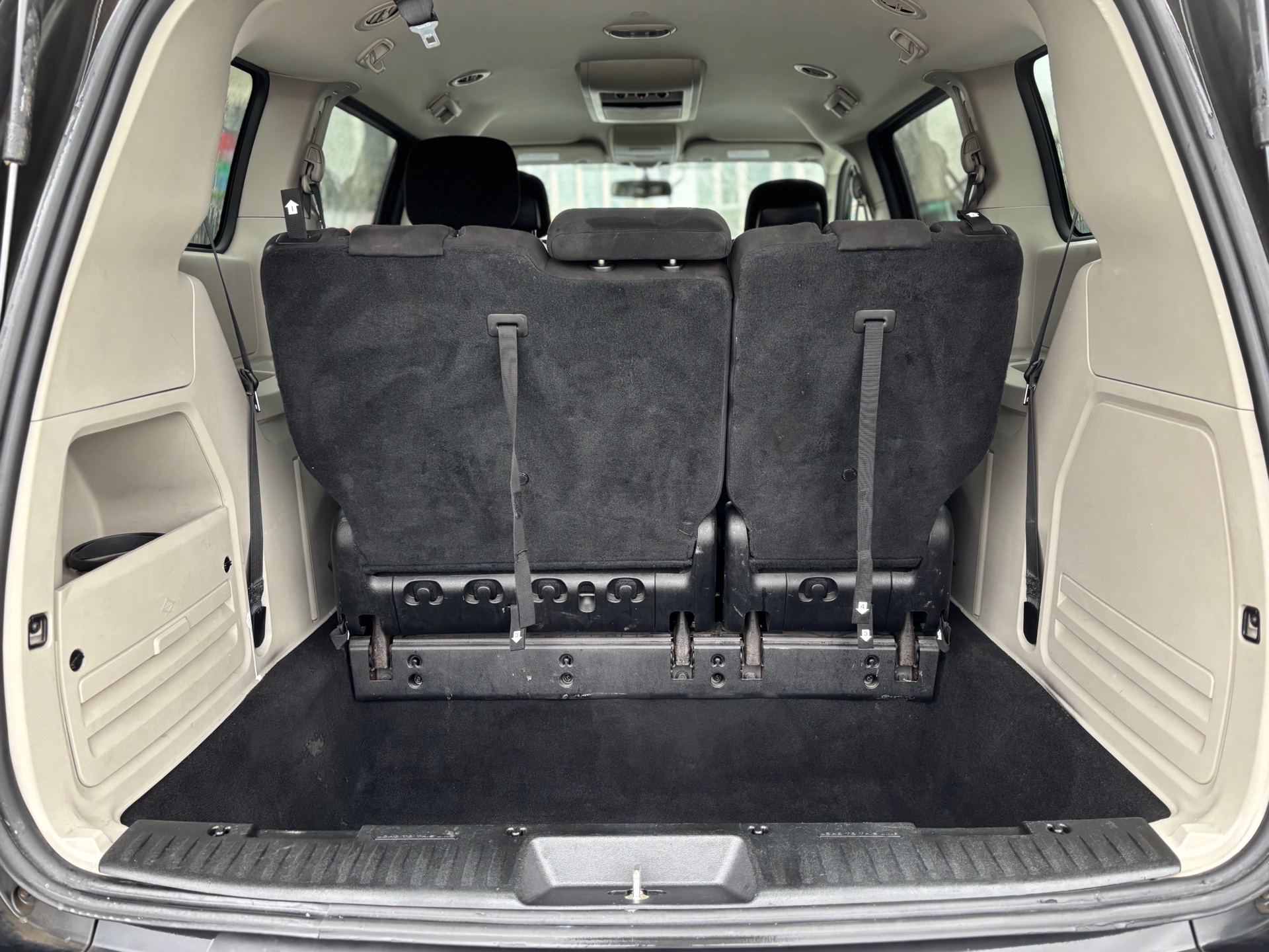 /canwestautoinc/2015-Dodge-GrandCara-355037132930609.jpg