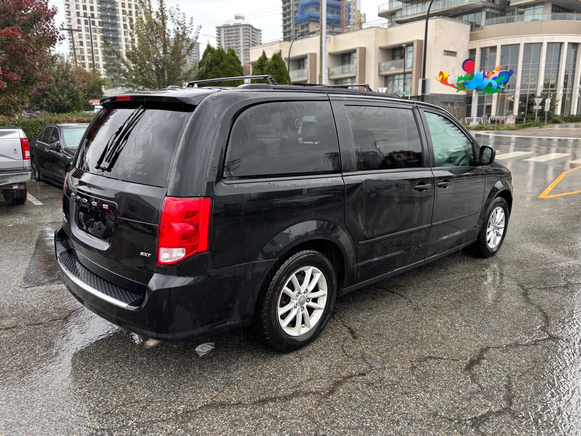 /canwestautoinc/2015-Dodge-GrandCara-497993145068357.jpg