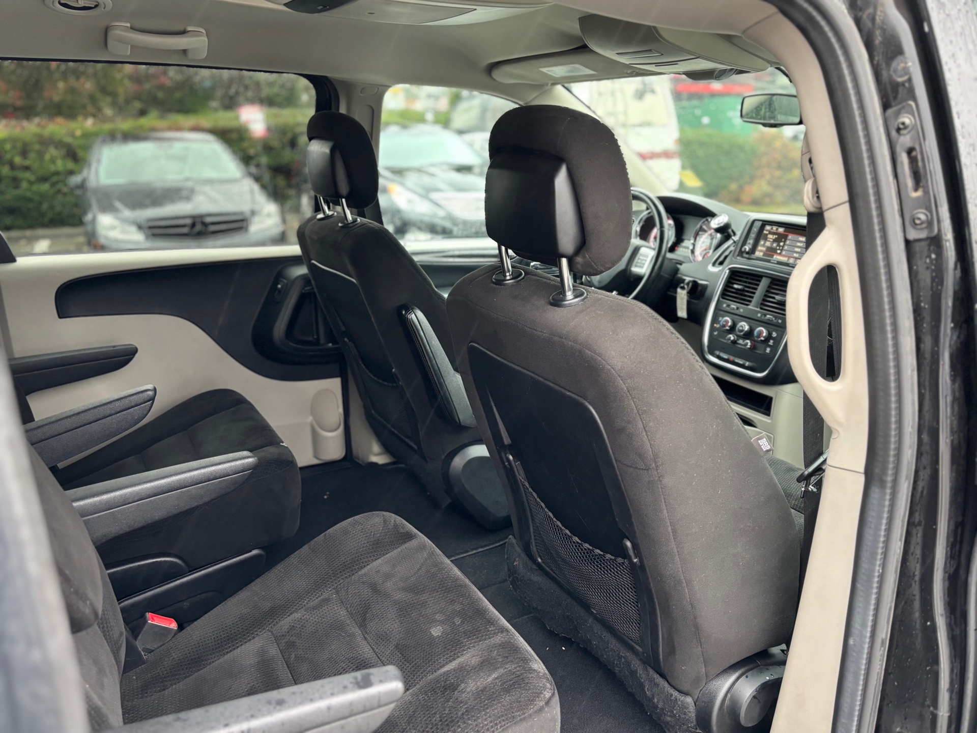 /canwestautoinc/2015-Dodge-GrandCara-7692569752306093.jpg