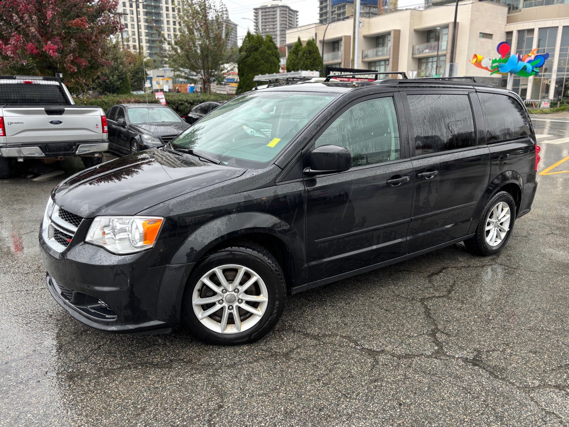/canwestautoinc/2015-Dodge-GrandCara-9492518736258191.jpg