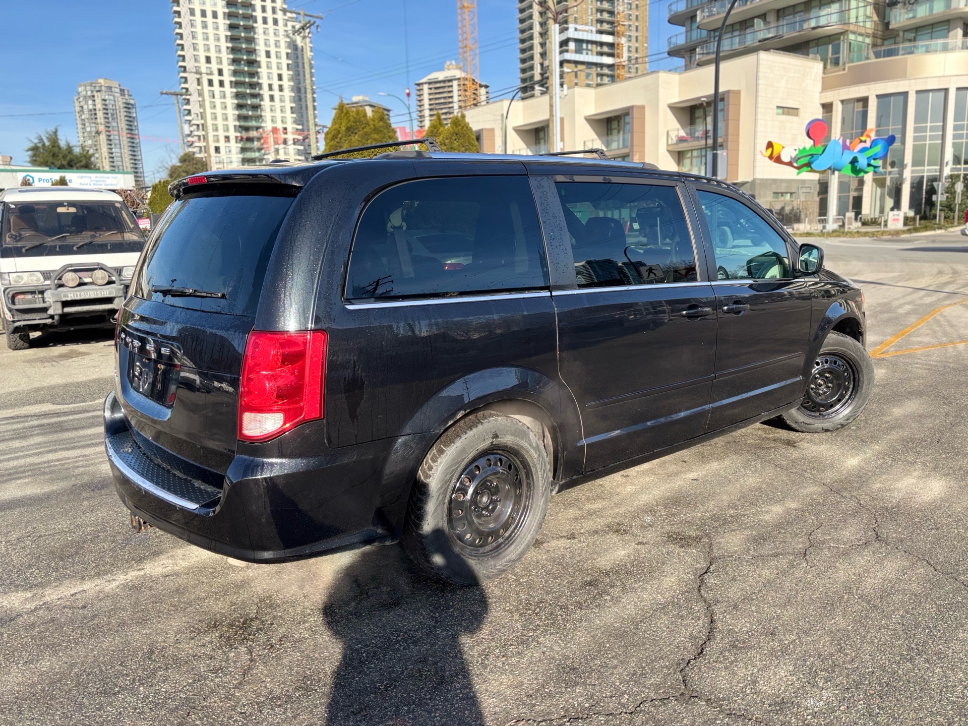 /canwestautoinc/2015-Dodge-GrandCaravan-47976185138705363.jpg