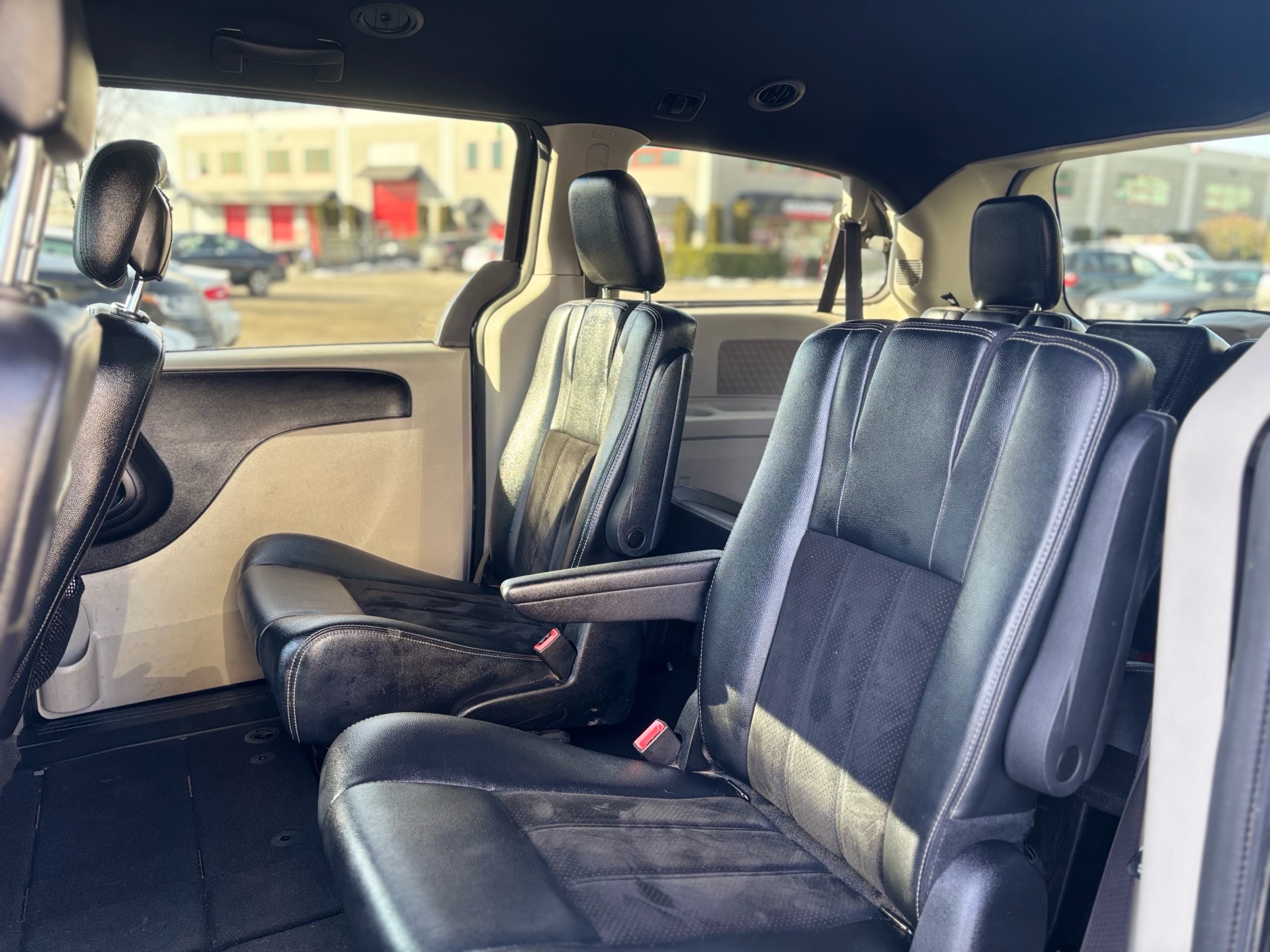 /canwestautoinc/2015-Dodge-GrandCaravan-6057877635153368.jpg