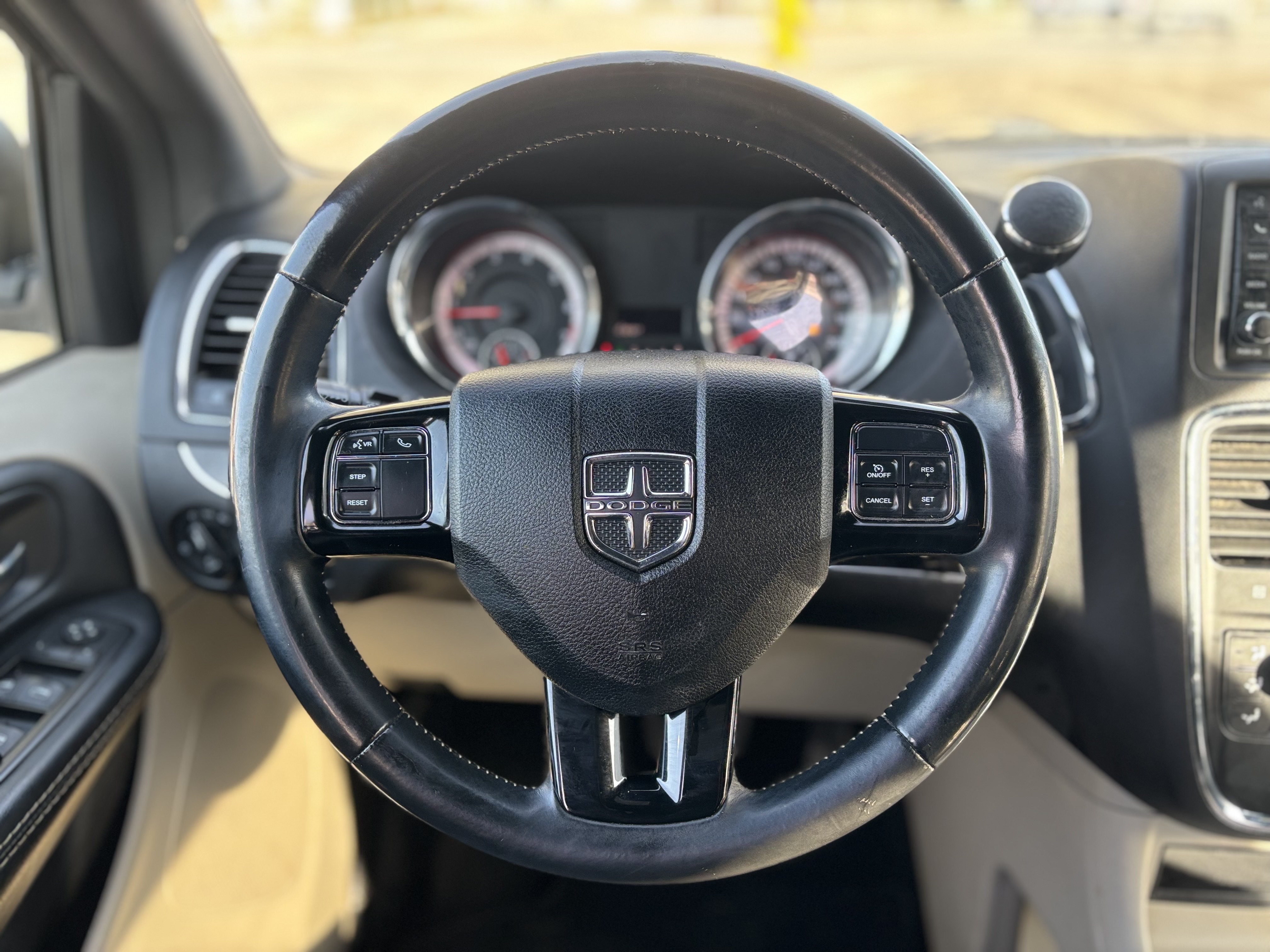 /canwestautoinc/2015-Dodge-GrandCaravan-6994233826473986.jpg