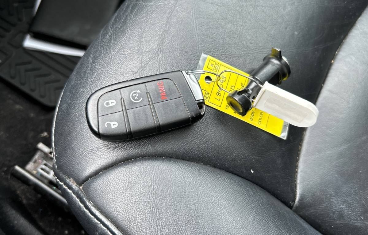 /canwestautoinc/2015-Dodge-Journey-4583706997030341.jpg
