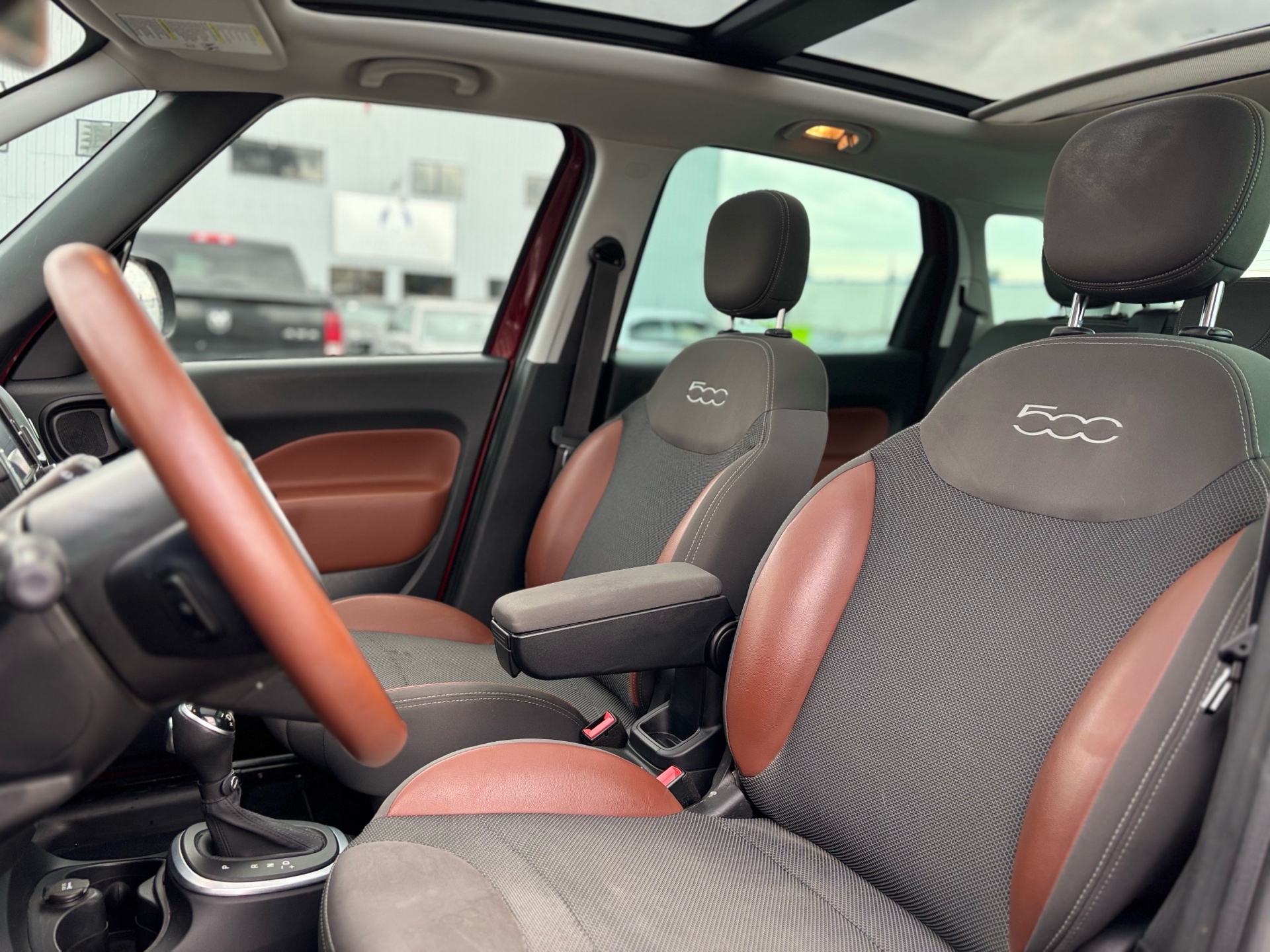 /canwestautoinc/2015-FIAT-500L-05290691999070796.jpg