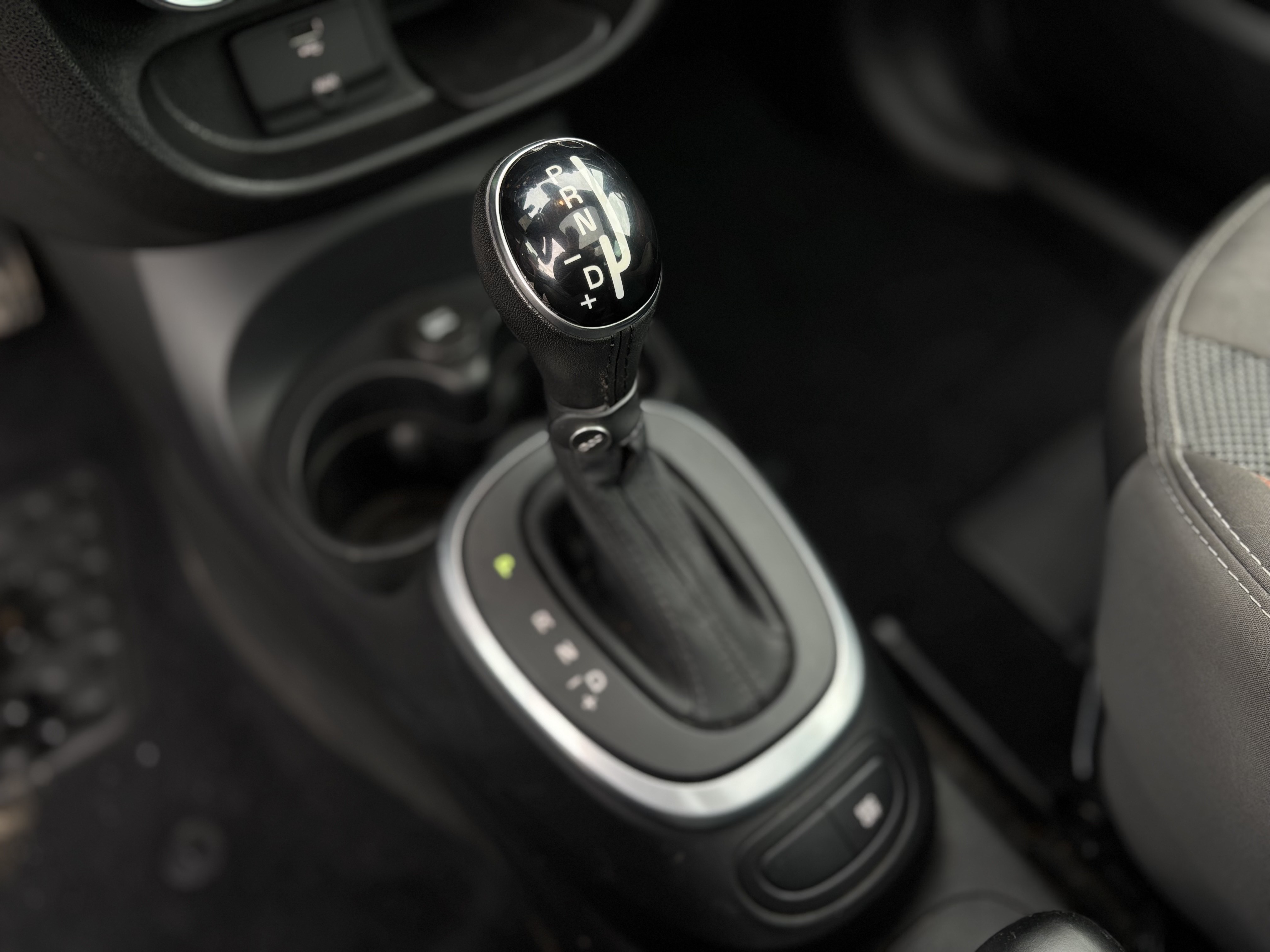 /canwestautoinc/2015-FIAT-500L-41156224615722814.jpg