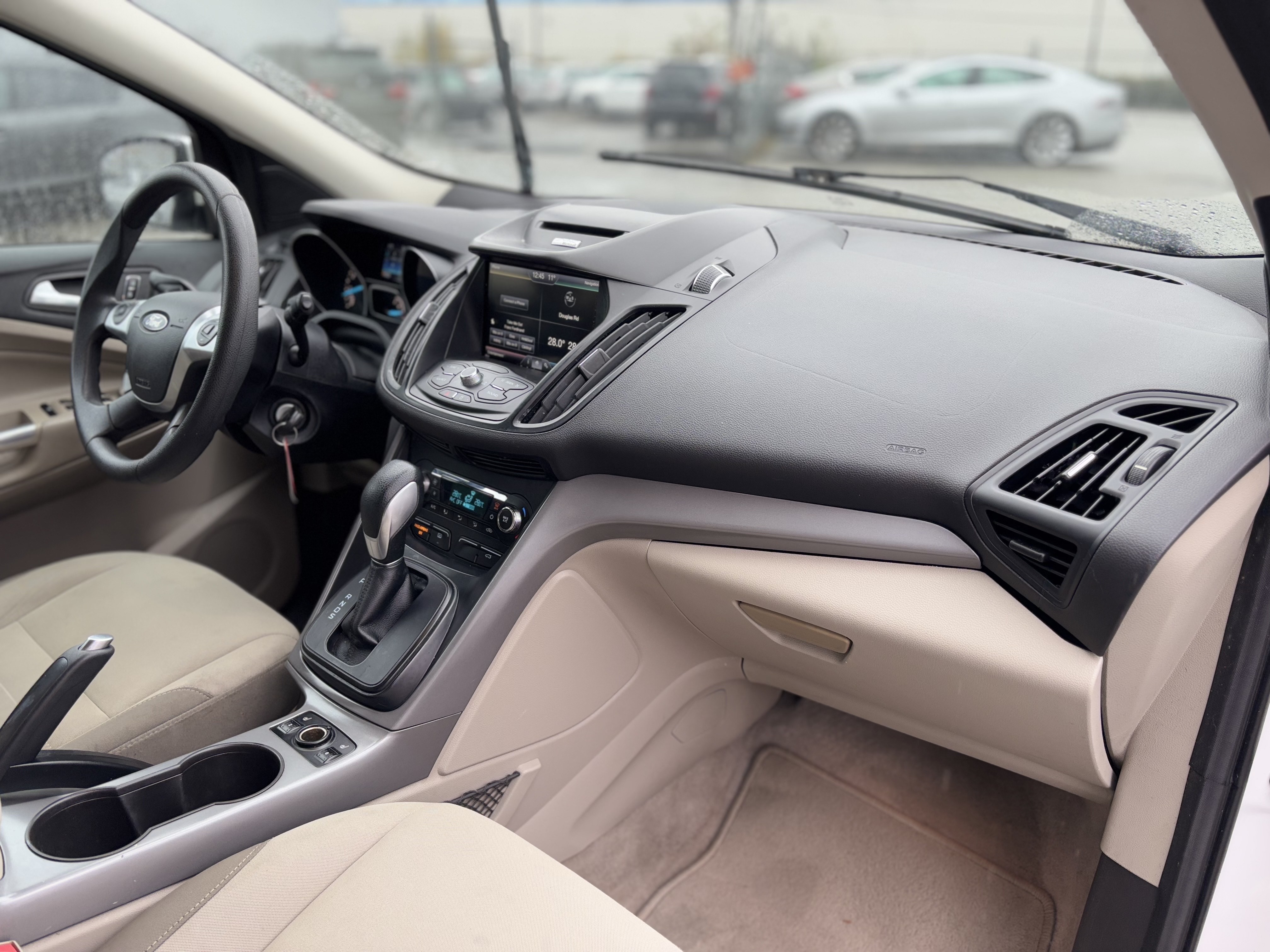 /canwestautoinc/2015-Ford-Escape-10215745340513038.jpg