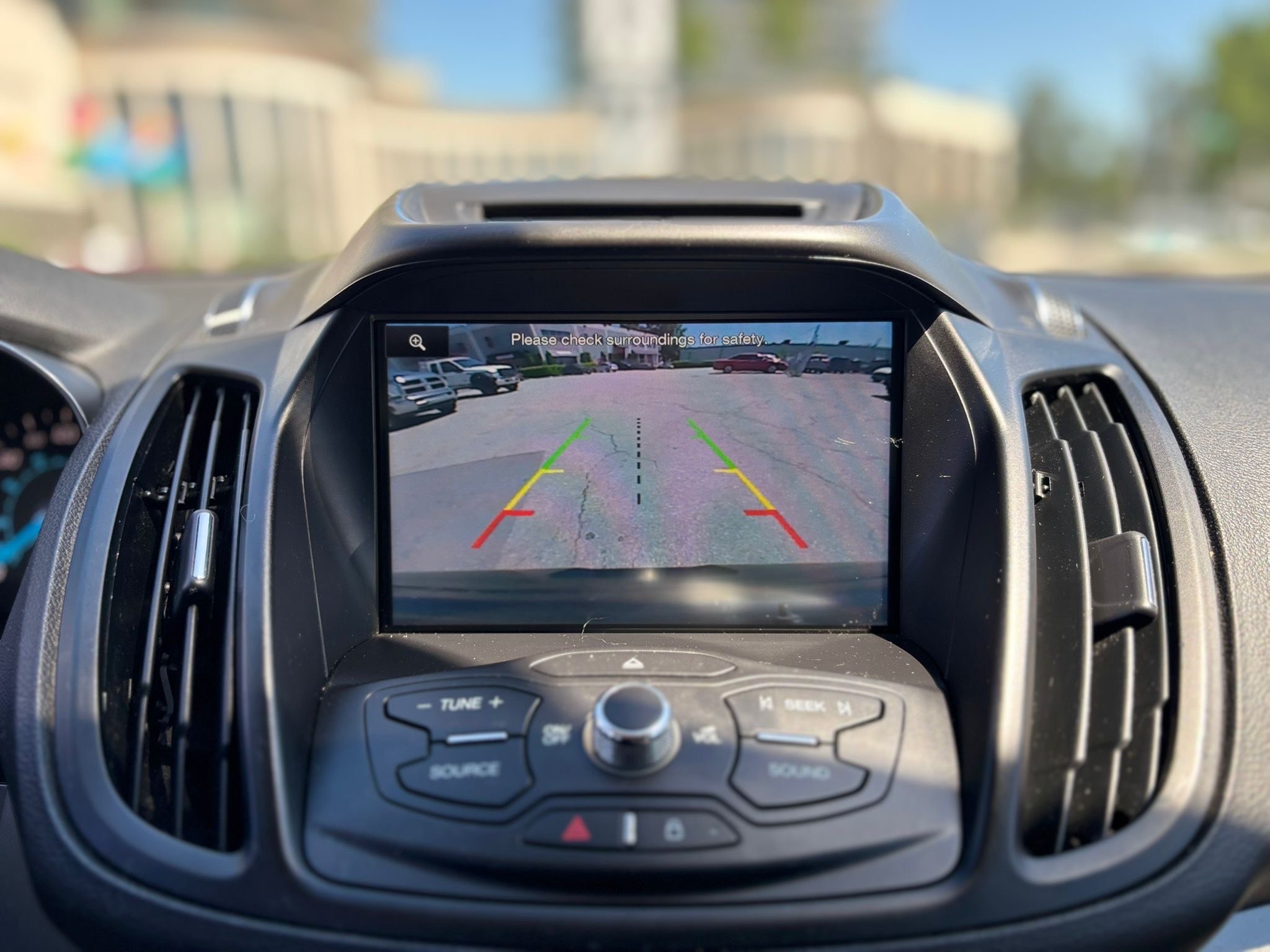 /canwestautoinc/2015-Ford-Escape-1301388715695897.jpg