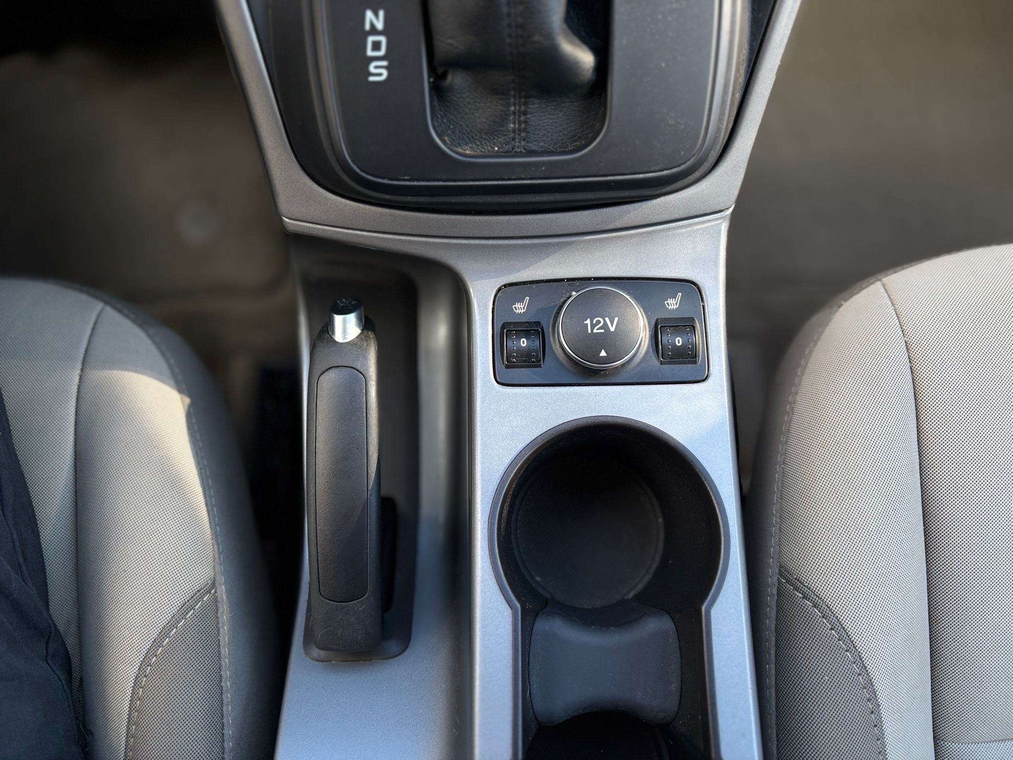 /canwestautoinc/2015-Ford-Escape-3231500203023894.jpg