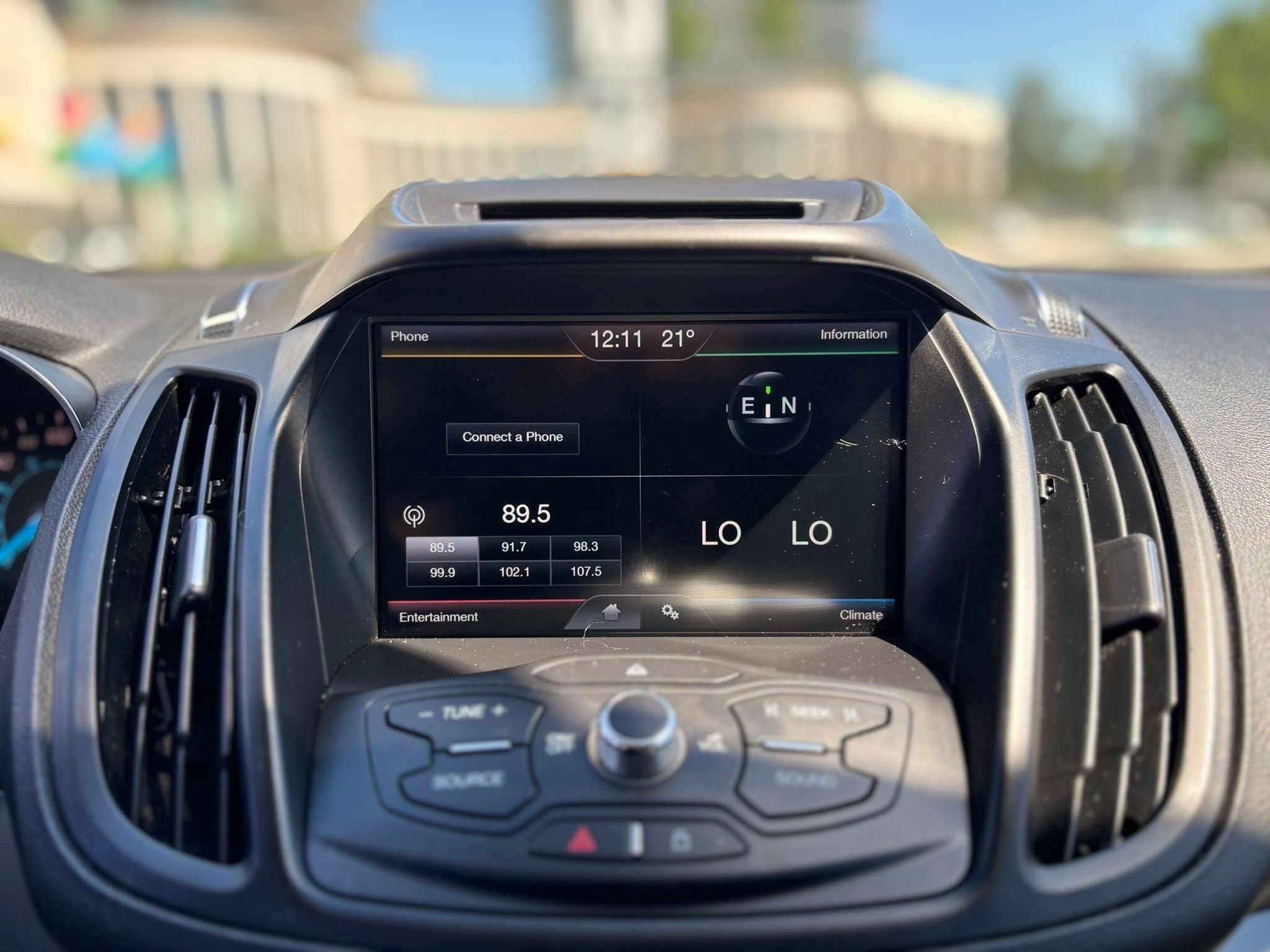/canwestautoinc/2015-Ford-Escape-32534111388300335.jpg