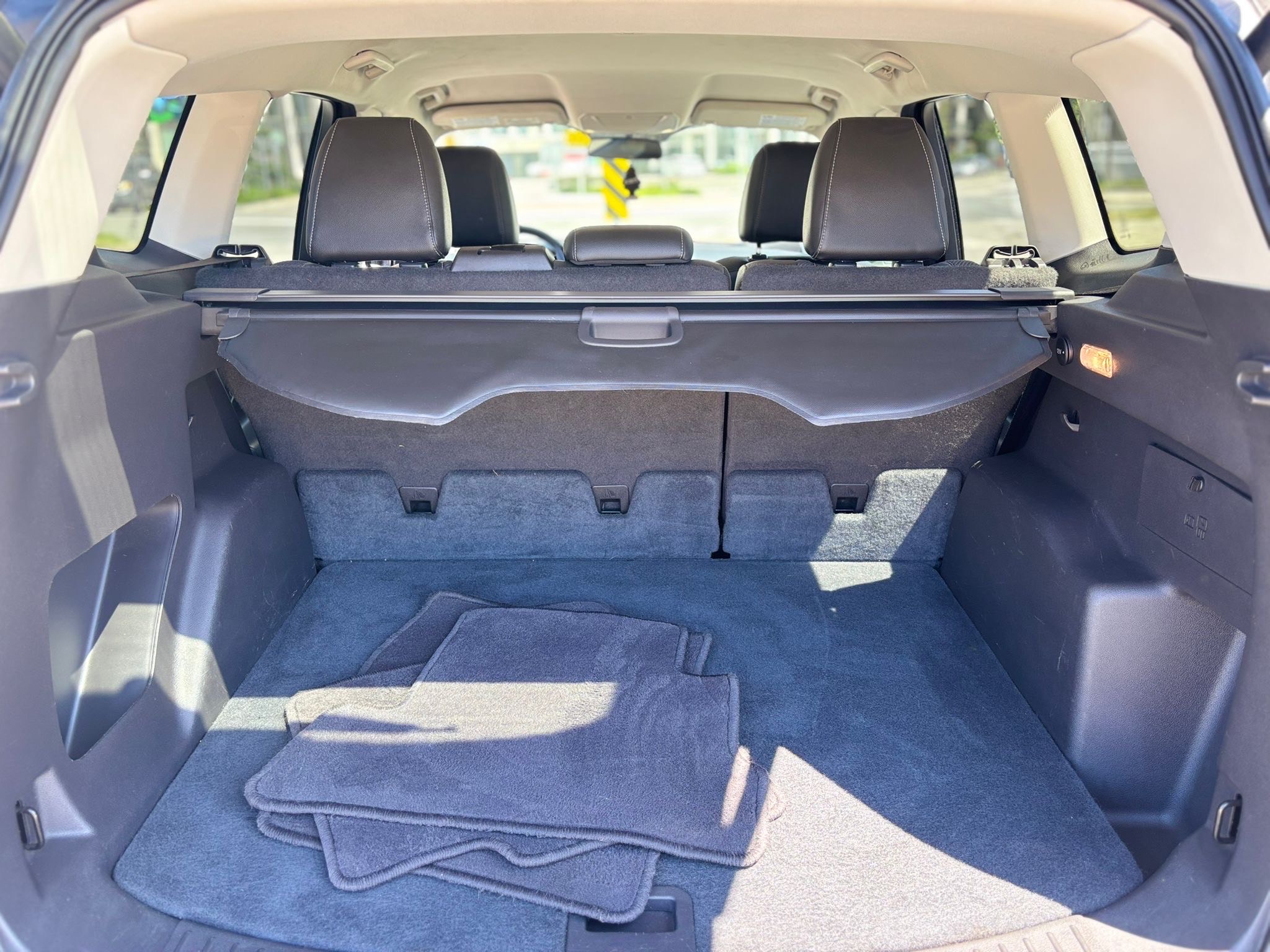 /canwestautoinc/2015-Ford-Escape-39299517454782107.jpg