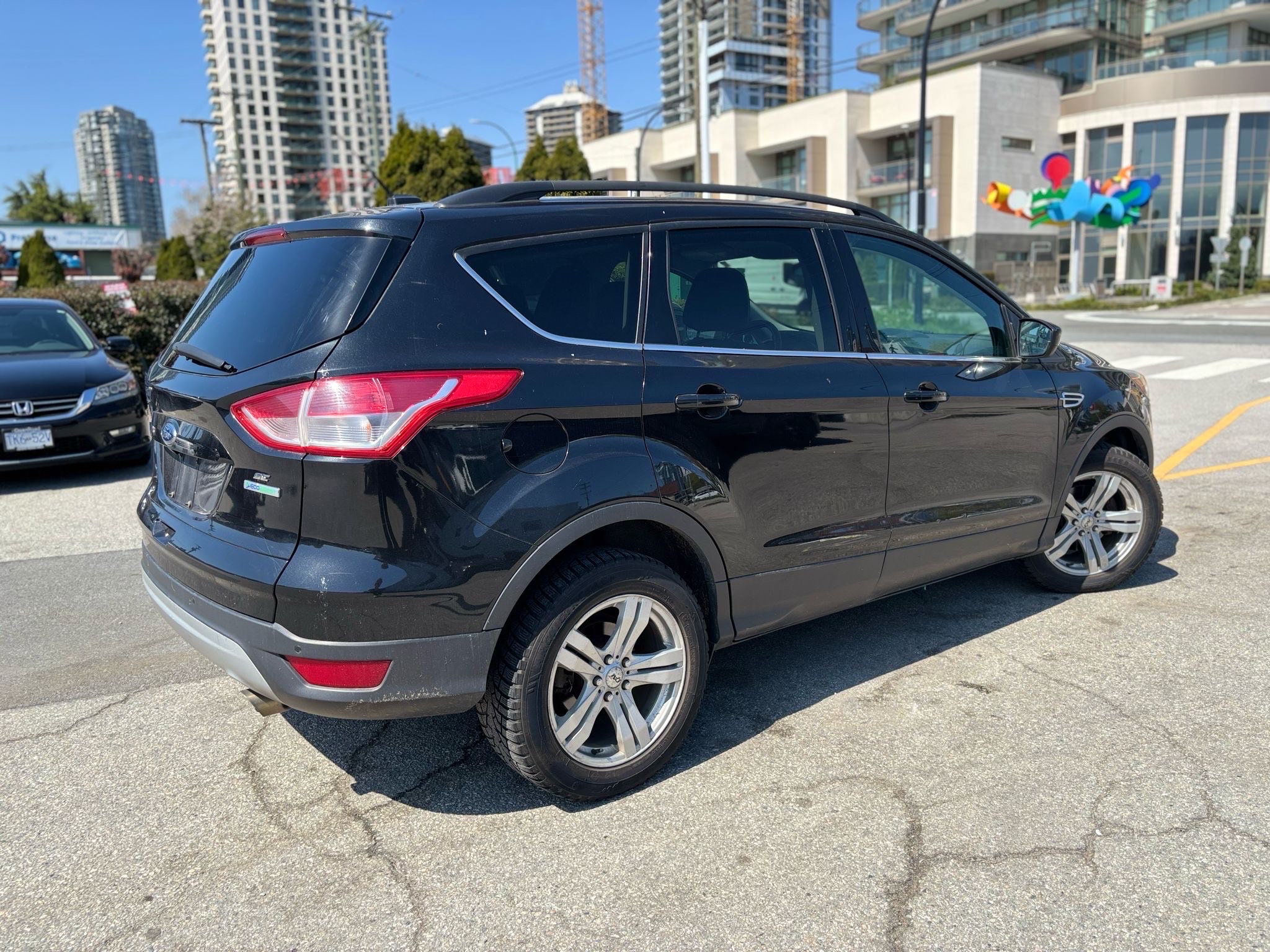 /canwestautoinc/2015-Ford-Escape-41903317266382833.jpg