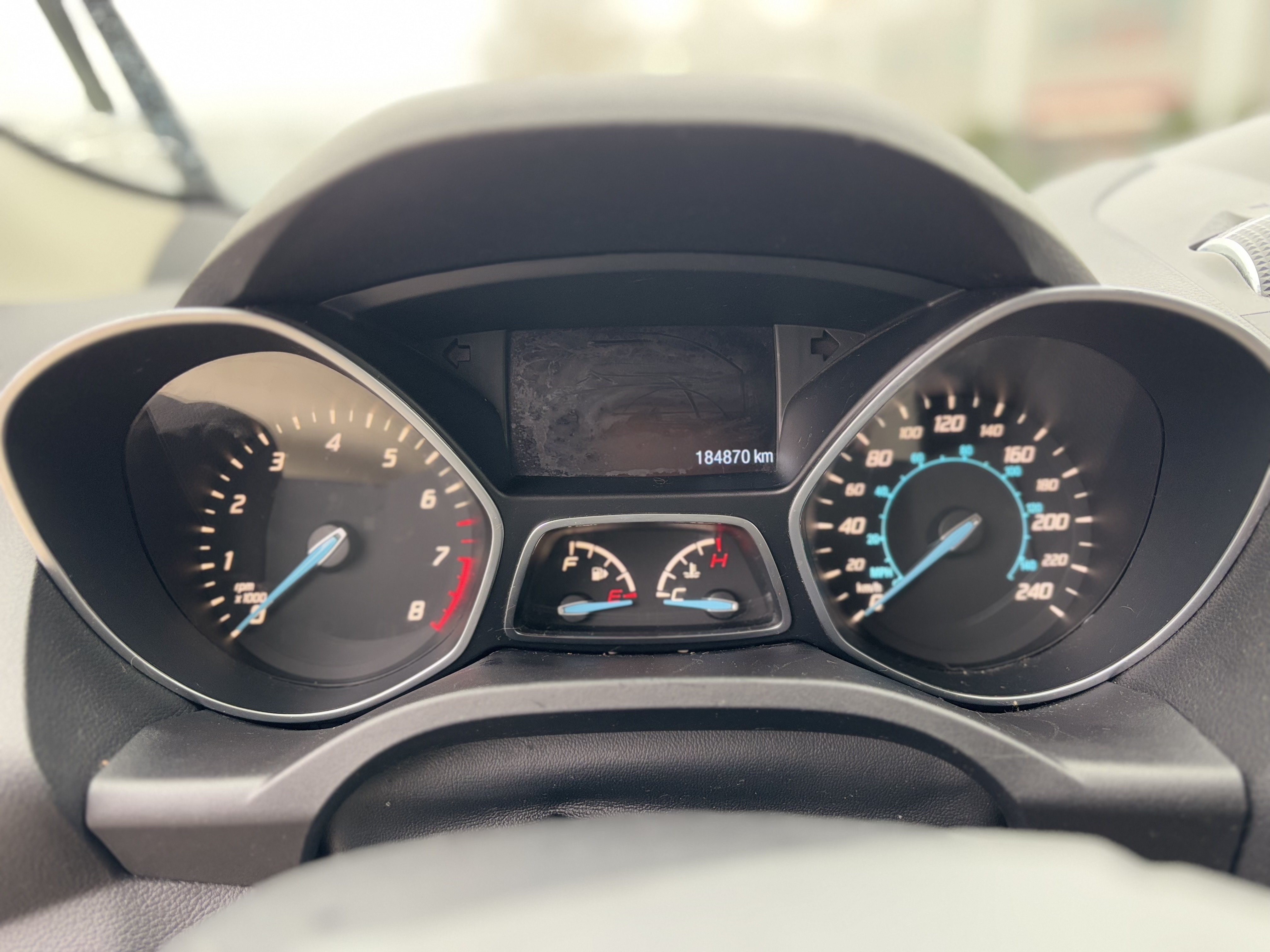/canwestautoinc/2015-Ford-Escape-4679068872183376.jpg