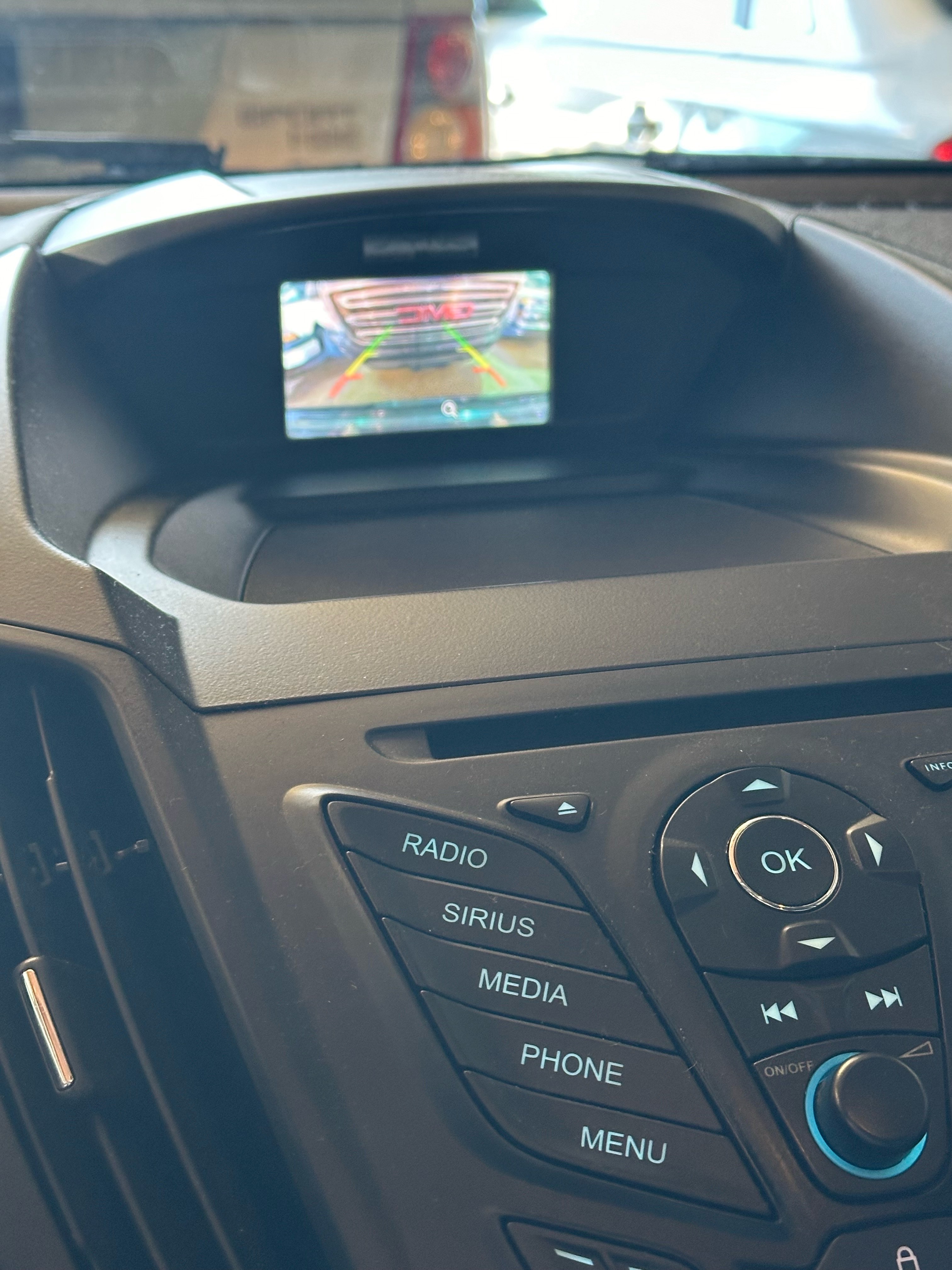 /canwestautoinc/2015-Ford-Escape-48891022378411453.jpg